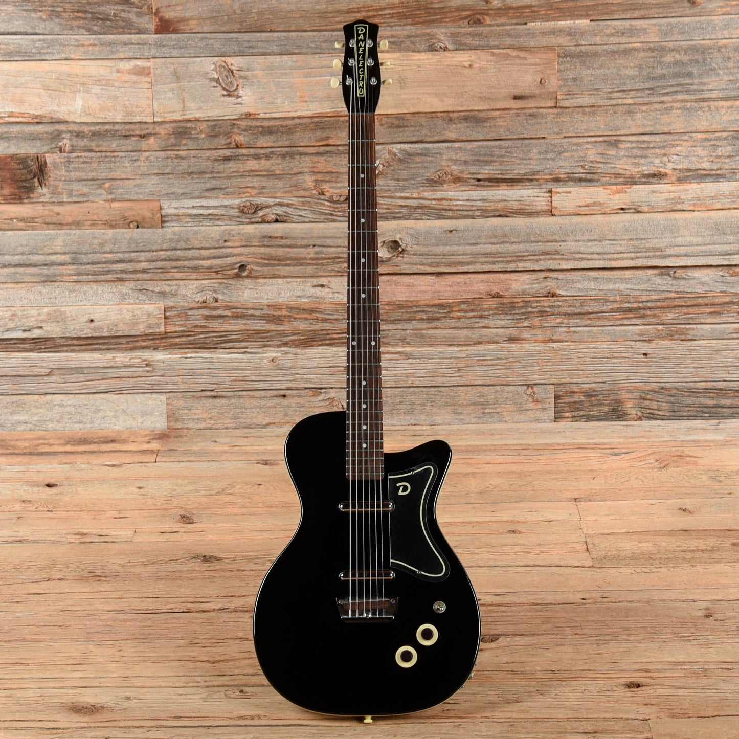 Danelectro 56 Baritone Black Electric Guitars / Solid Body