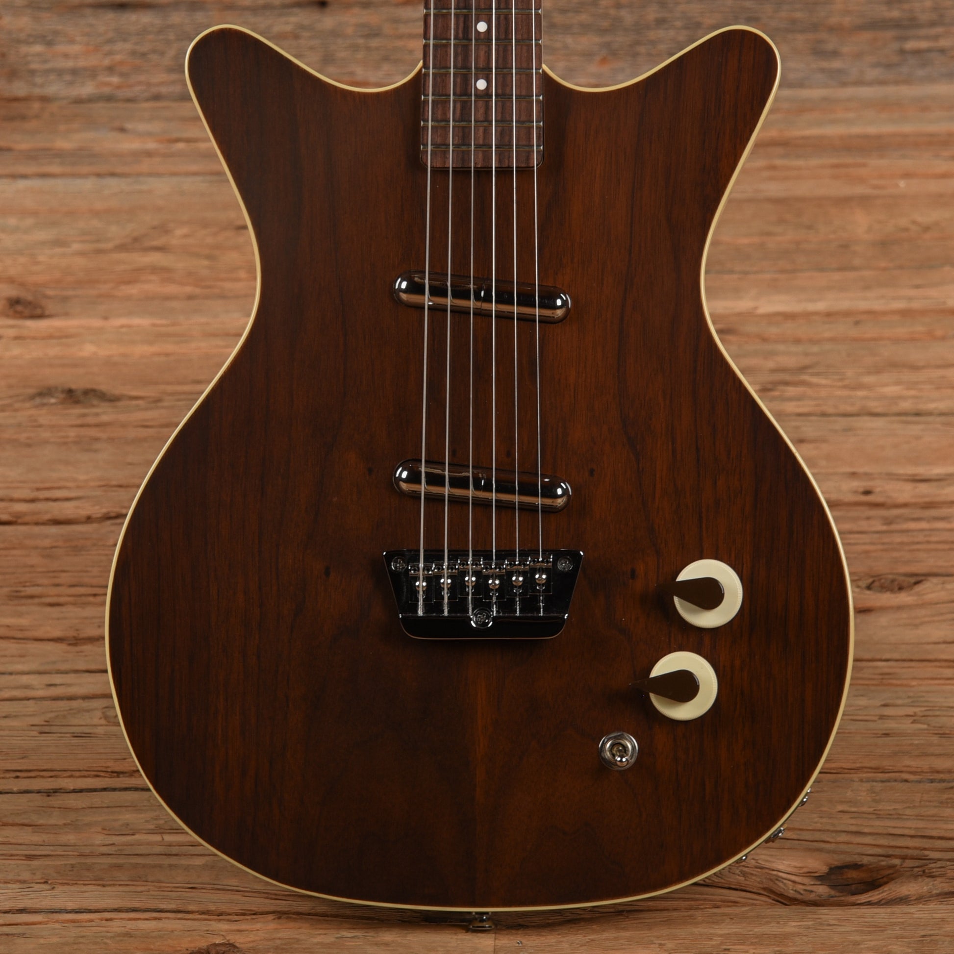 Danelectro 59 Divine Walnut Electric Guitars / Solid Body