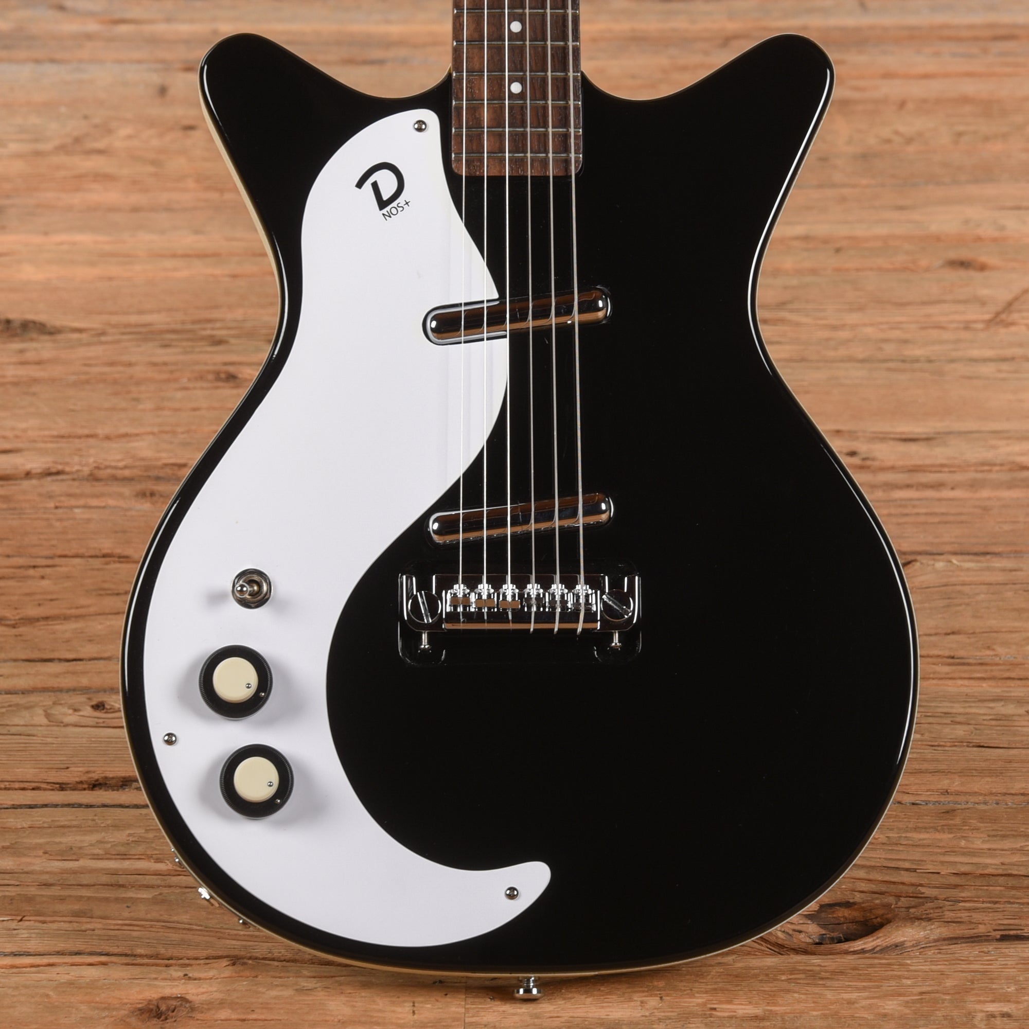 Danelectro '59 NOS+ Black  LEFTY Electric Guitars / Solid Body