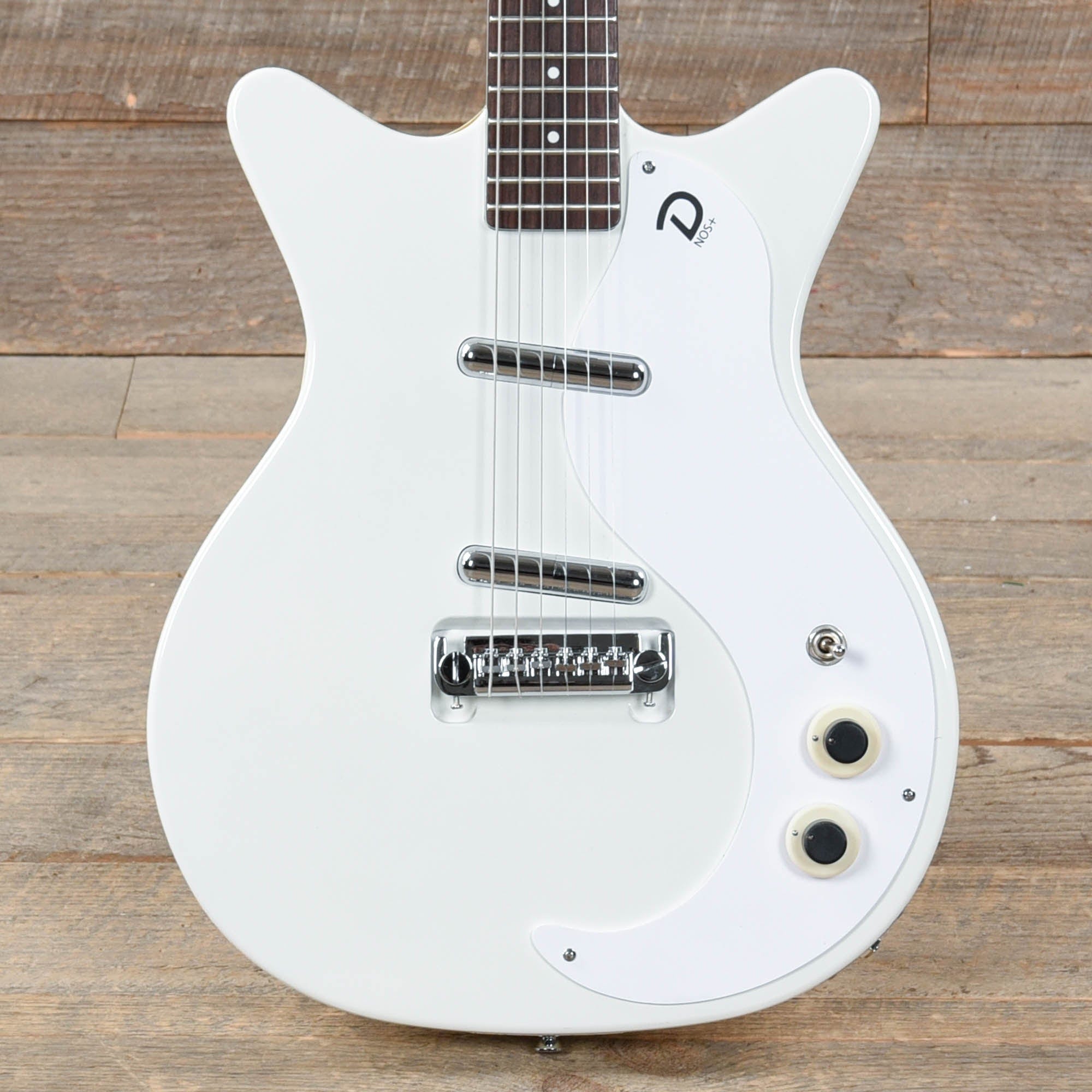Danelectro '59M NOS Plus Double Cutaway Outa-Sight White Electric Guitars / Solid Body