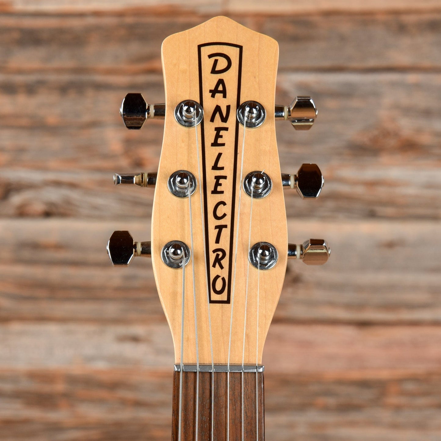 Danelectro DC-3 Silver Sparkle Electric Guitars / Solid Body