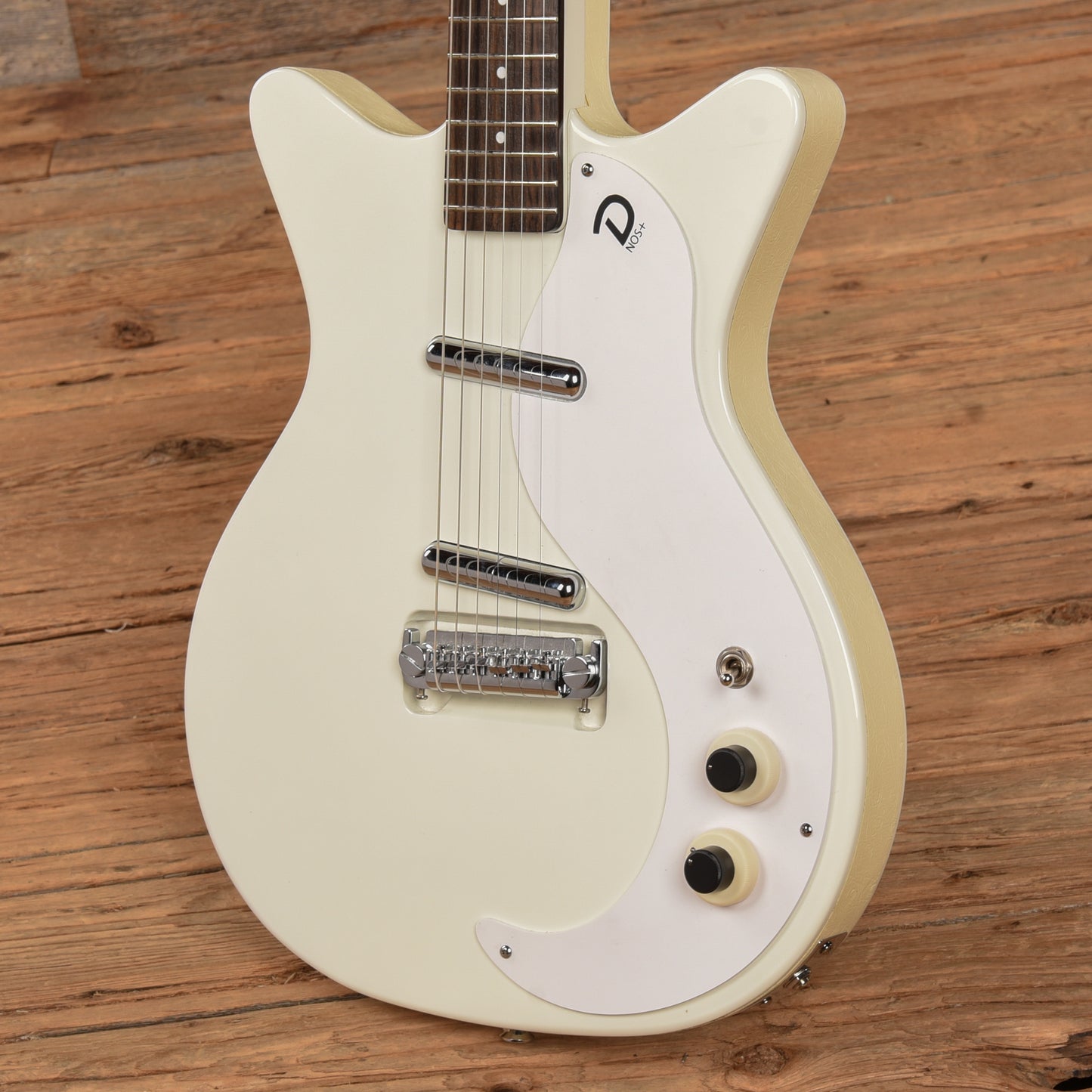 Danelectro DC59 NOS+ White Electric Guitars / Solid Body
