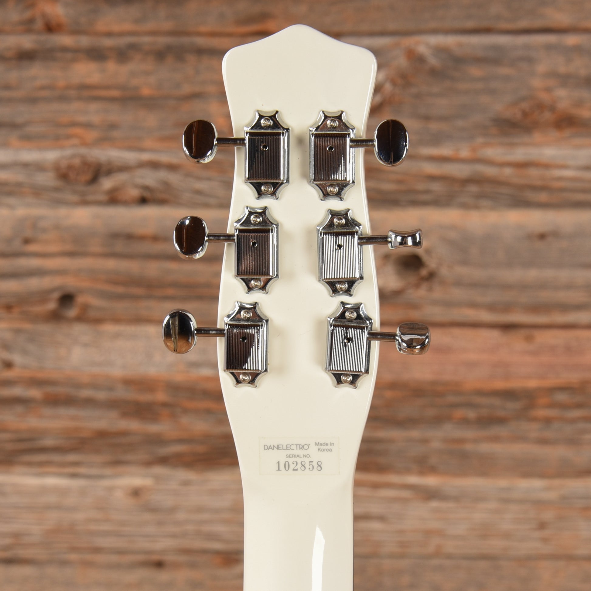 Danelectro DC59 NOS+ White Electric Guitars / Solid Body