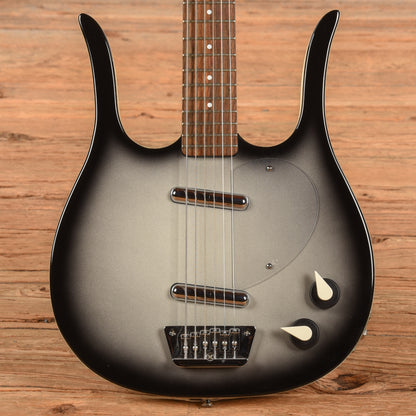 Danelectro Longhorn Baritone Silverburst 2016 Electric Guitars / Solid Body