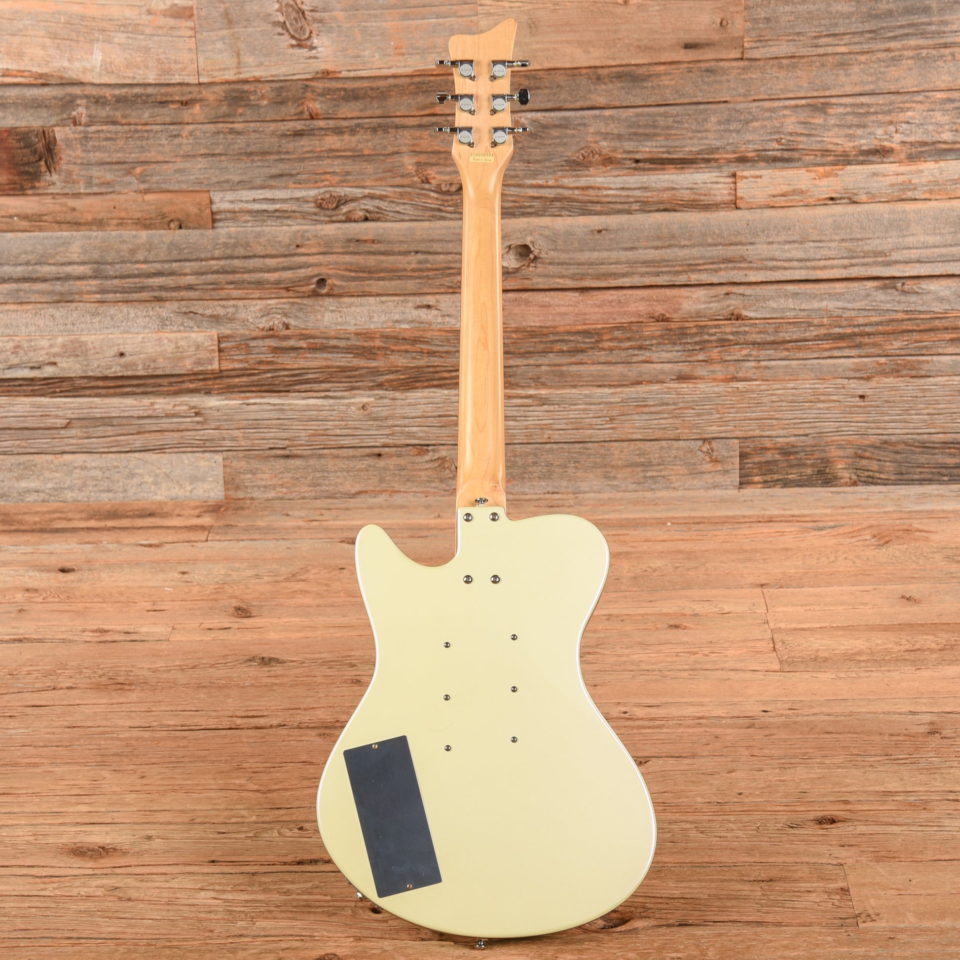Danelectro Mod 6 White Electric Guitars / Solid Body