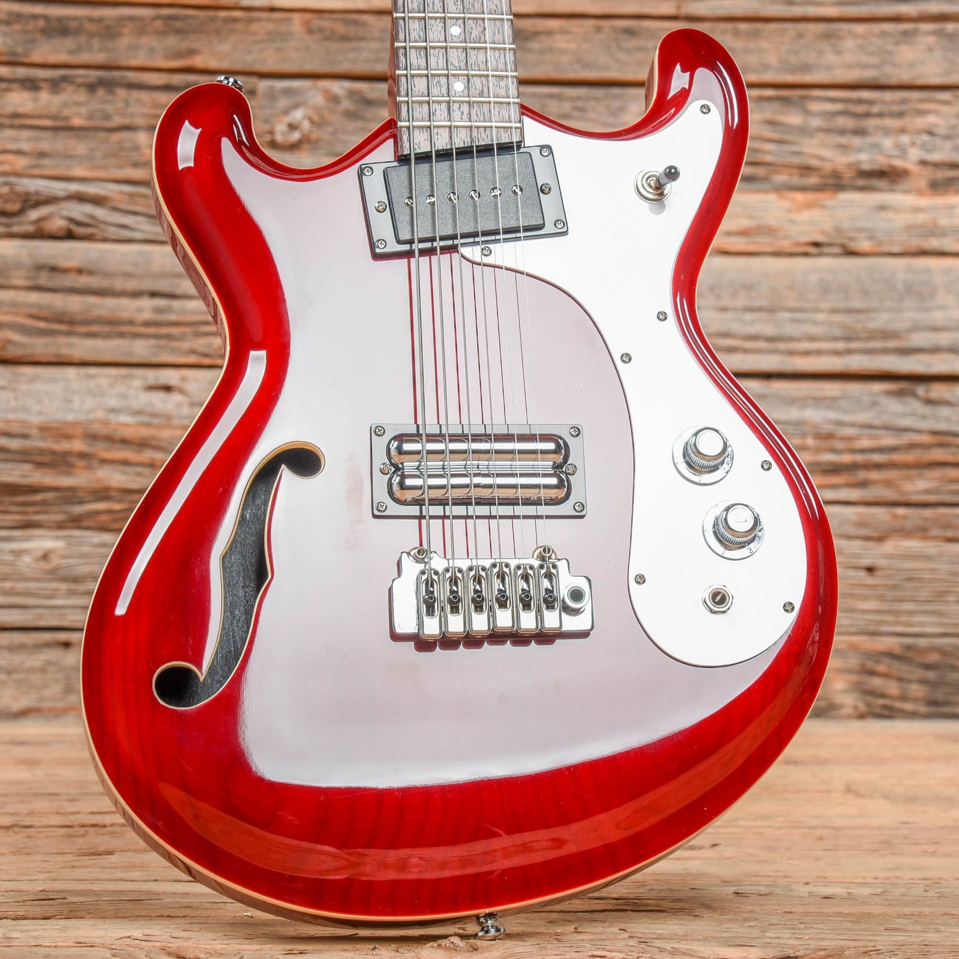 Danelectro The 66BT Baritone with Tremolo Transparent Red 2020 Electric Guitars / Solid Body