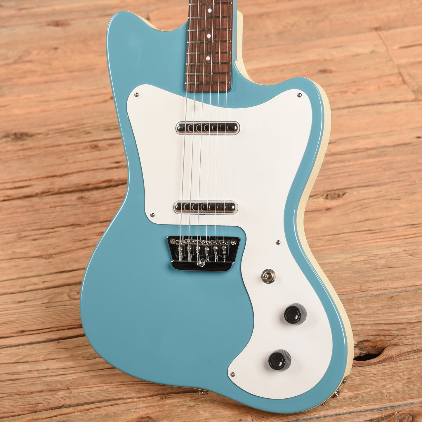 Danelectro The '67 Dano Aqua Electric Guitars / Solid Body