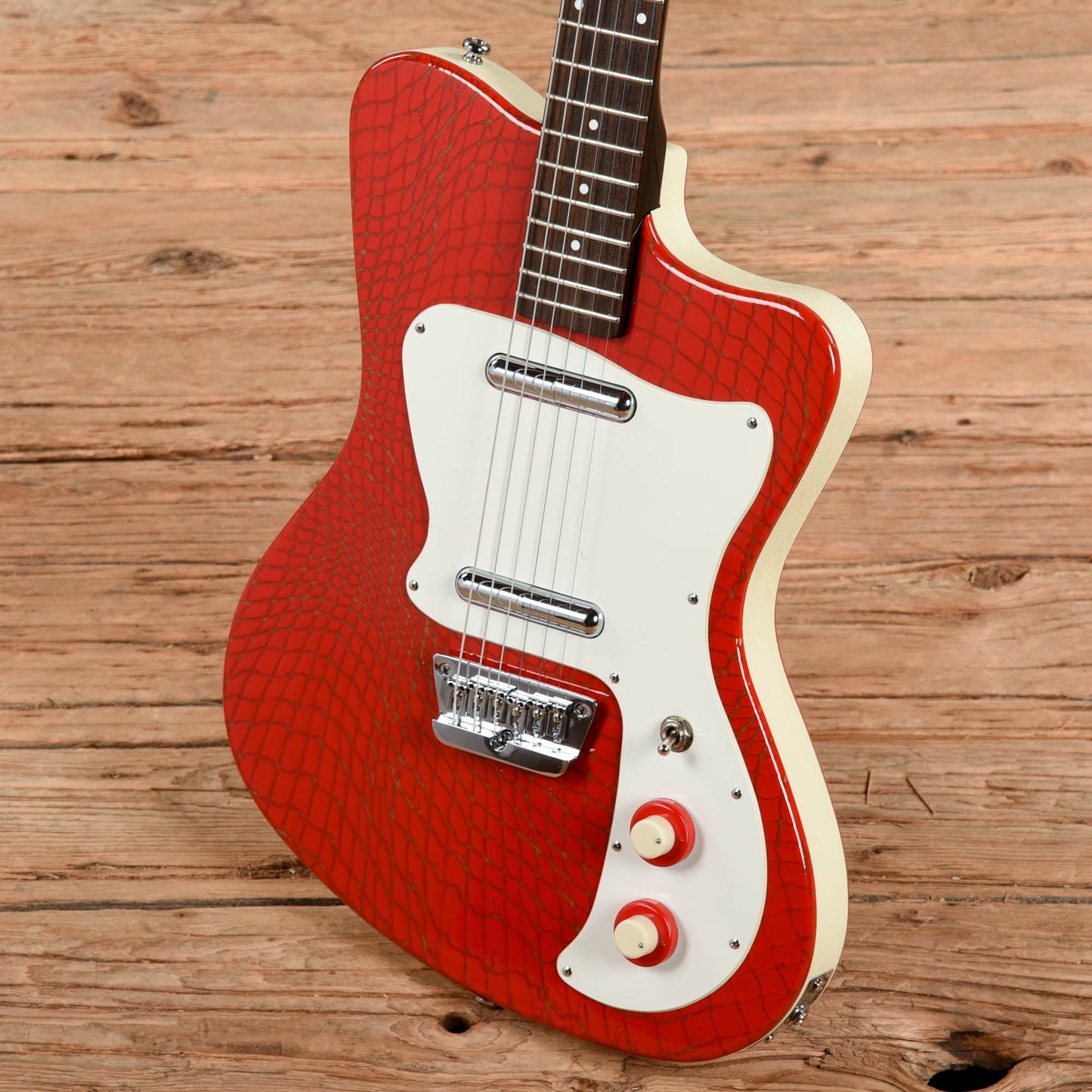 Danelectro The 67 Red Alligator 2013 Electric Guitars / Solid Body