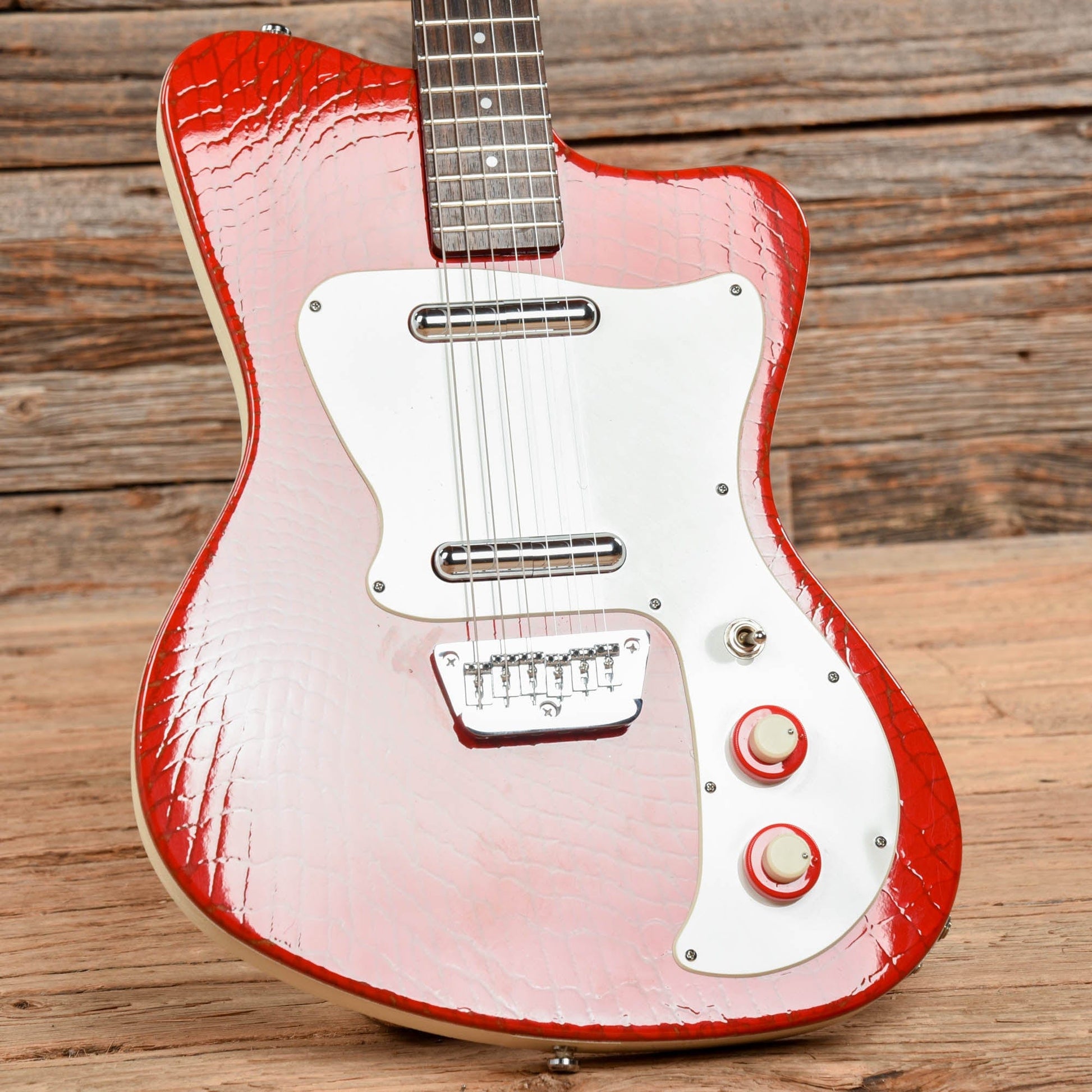 Danelectro The 67 Red Alligator 2013 Electric Guitars / Solid Body