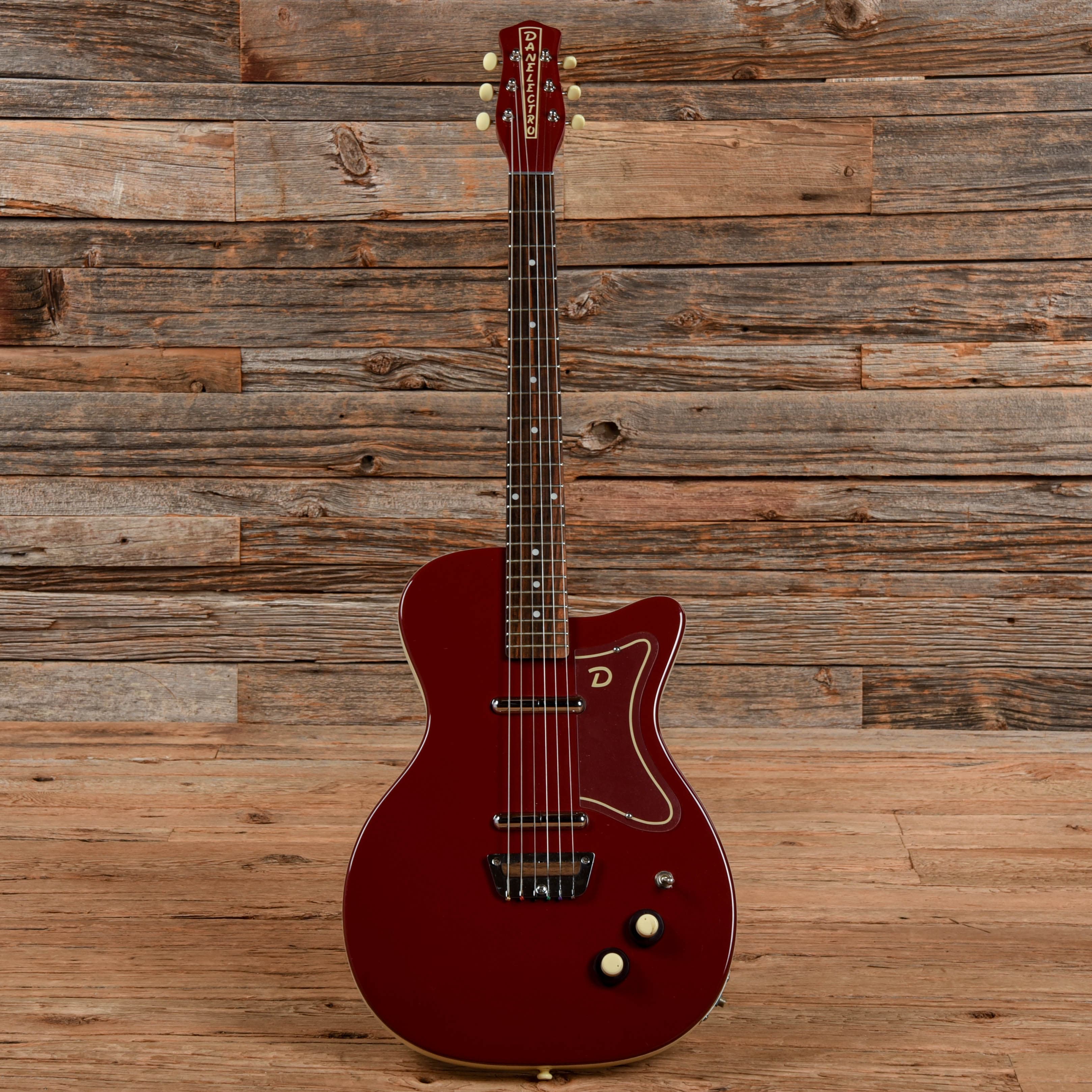 Danelectro U-2 Red Electric Guitars / Solid Body