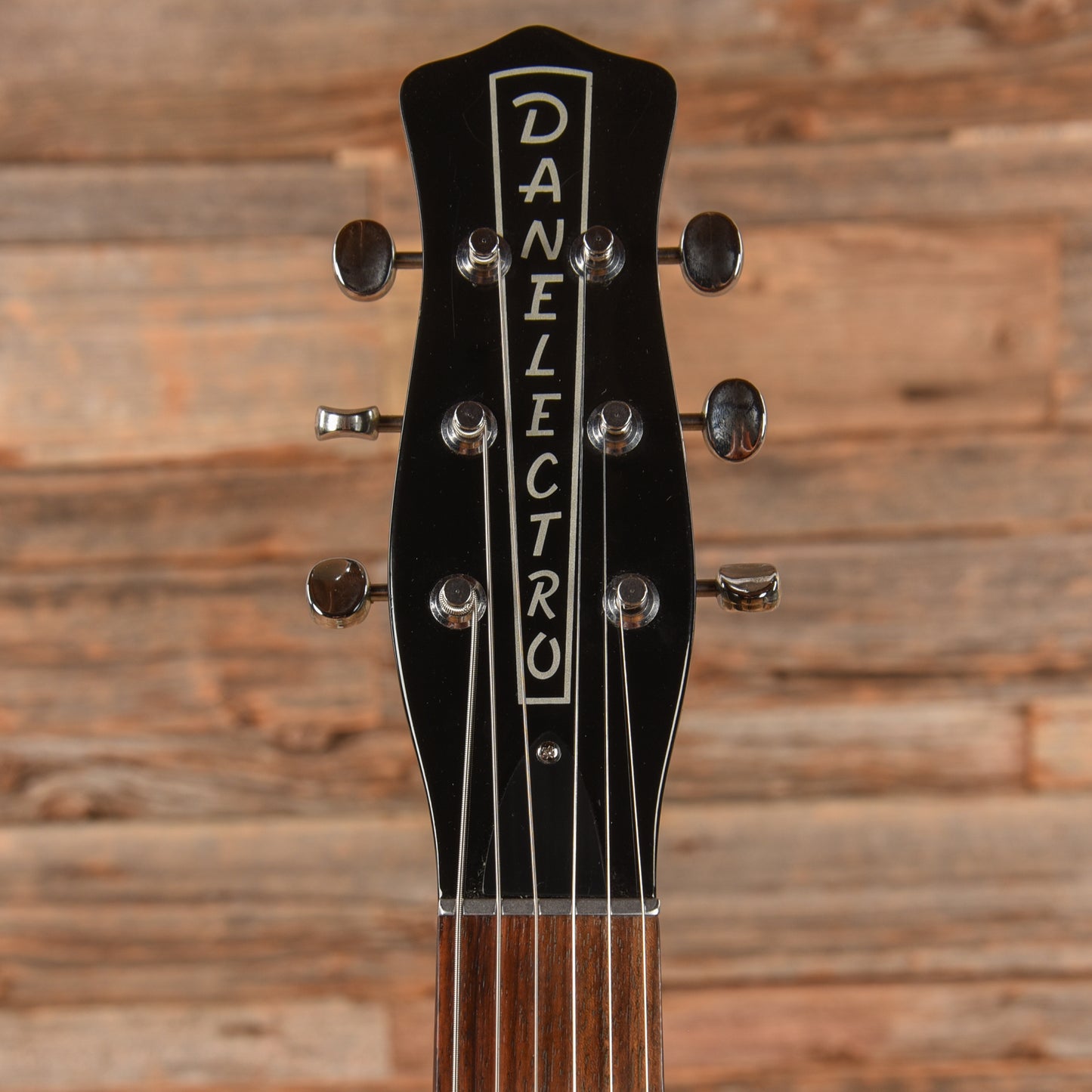 Danelectro U-2 Reissue Black Electric Guitars / Solid Body