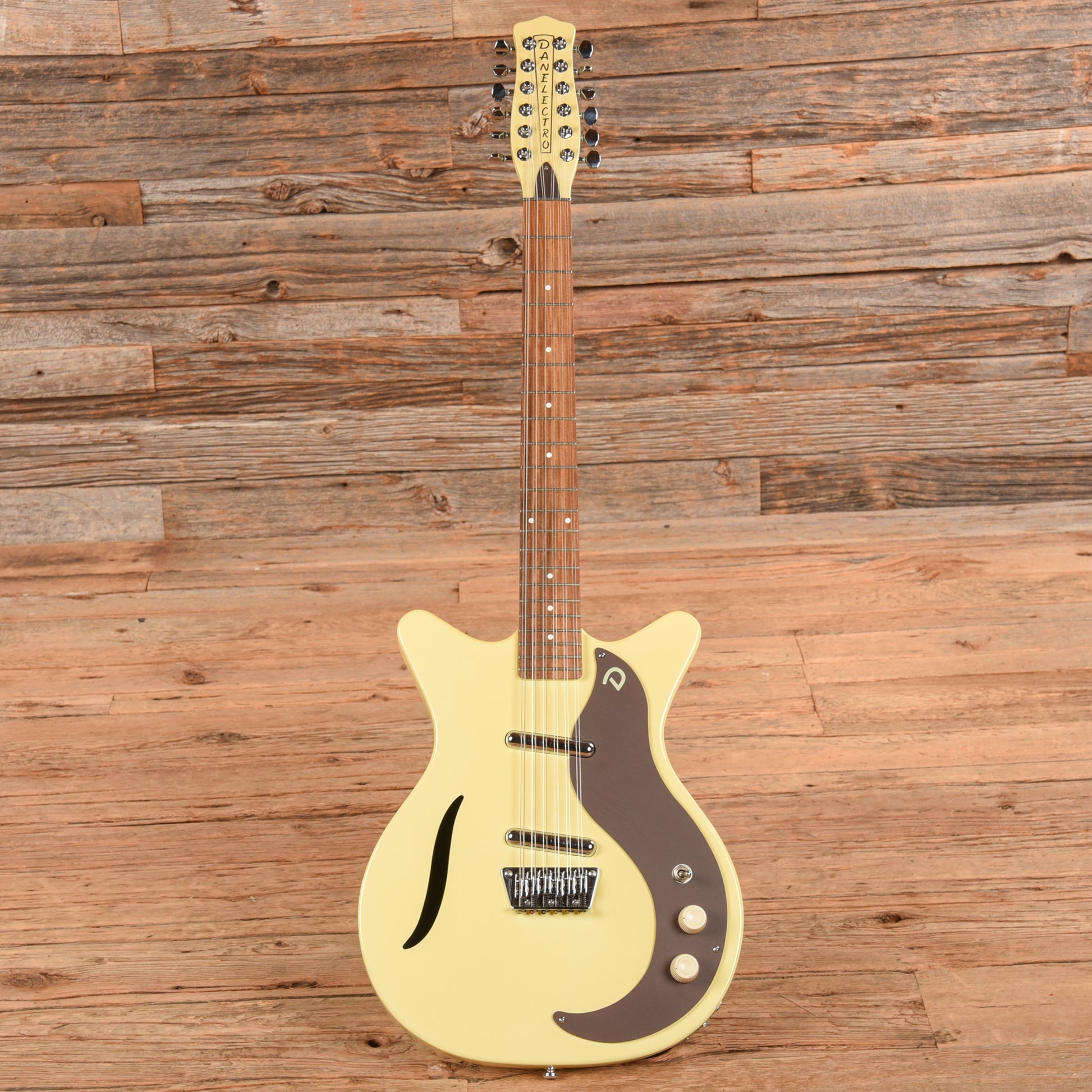 Danelectro Vintage 12-String Vintage White Electric Guitars / Solid Body