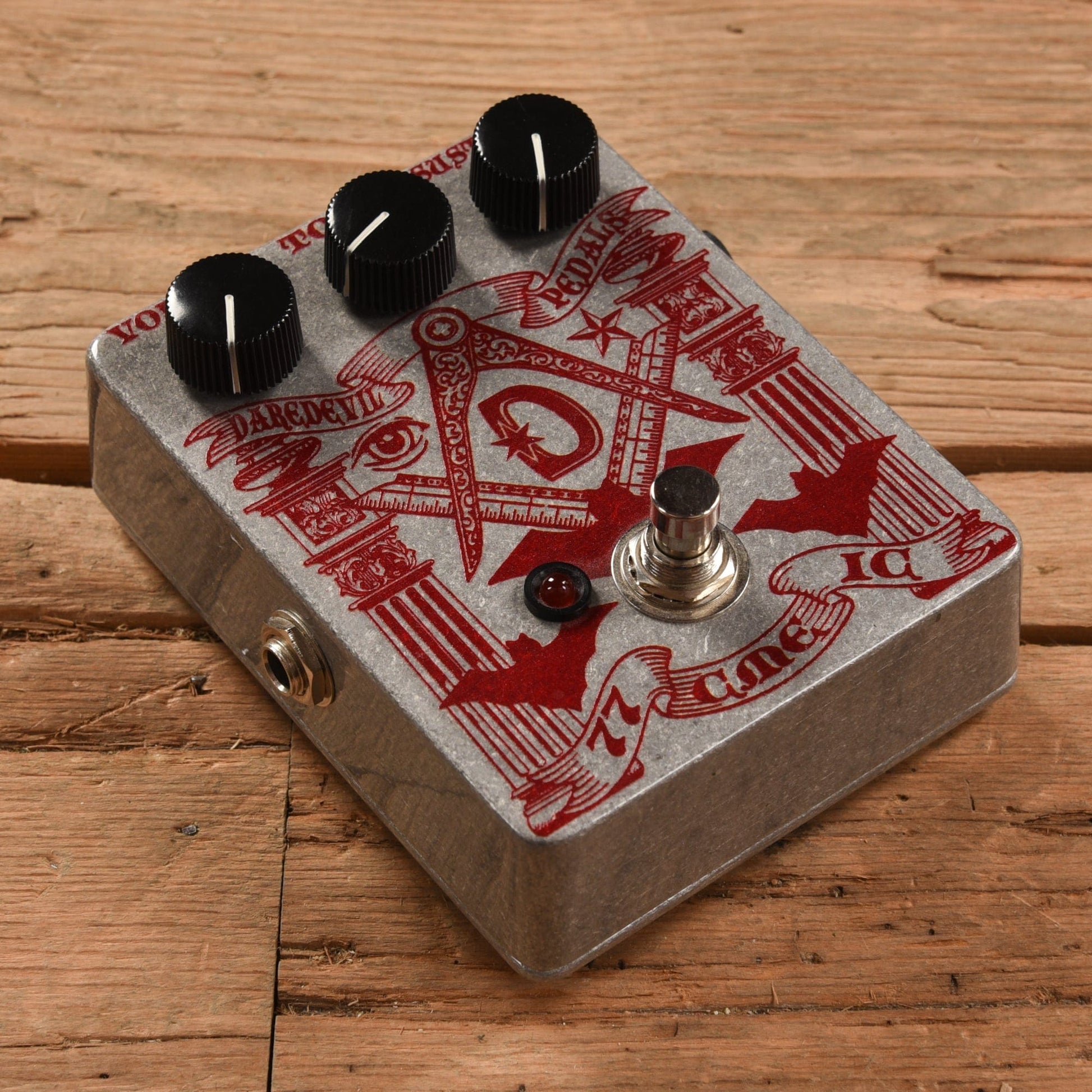 Daredevil Pedals 77 IC Fuzz (CME Exclusive) Effects and Pedals / Fuzz