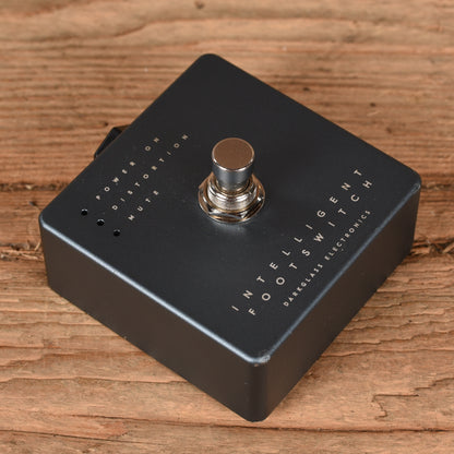 Darkglass Electronics Alpha Omega 900 900-Watt Bass Amp Head Amplifiers