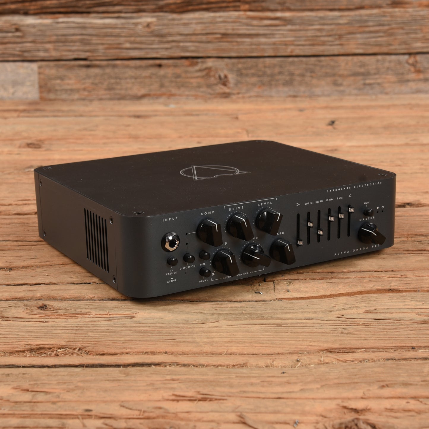 Darkglass Alpha Omega 900 900-Watt Bass Amp Head Amps / Bass Amps / Bass Cabinets