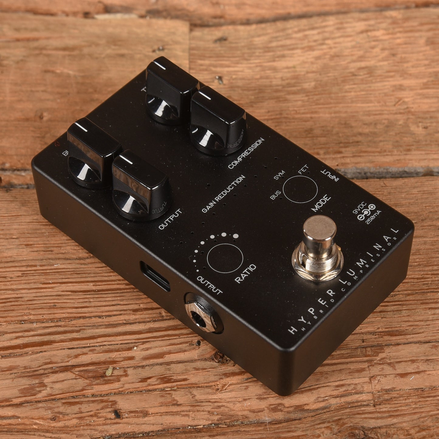 Darkglass Hyper Luminal Hybrid Compressor Effect Pedals