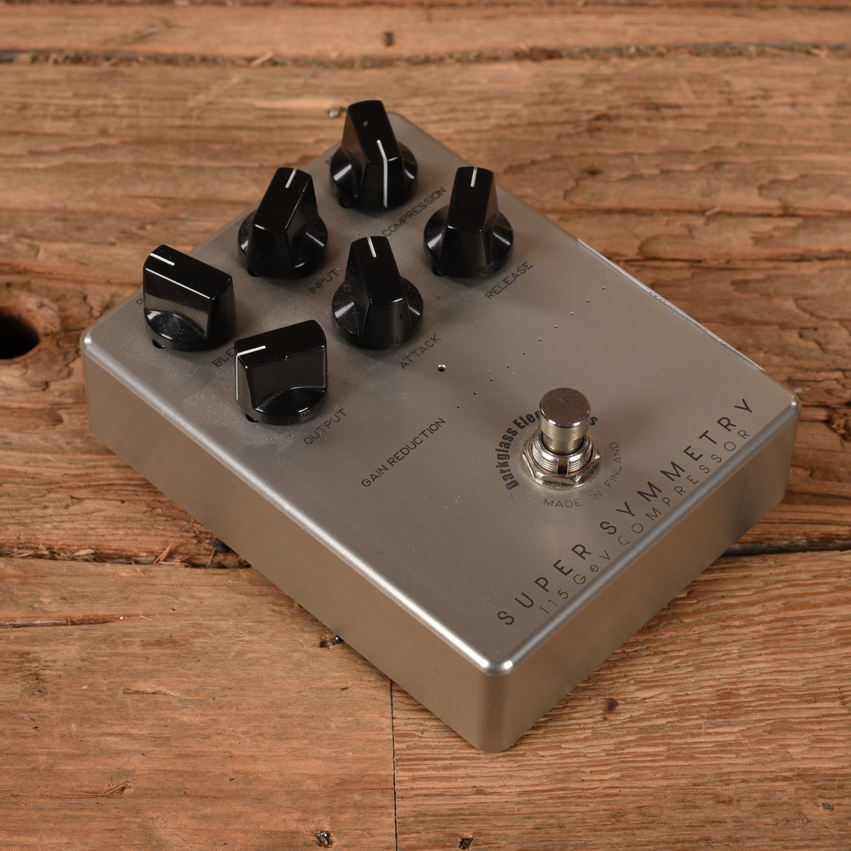 Darkglass Super Symmetry Effect Pedals