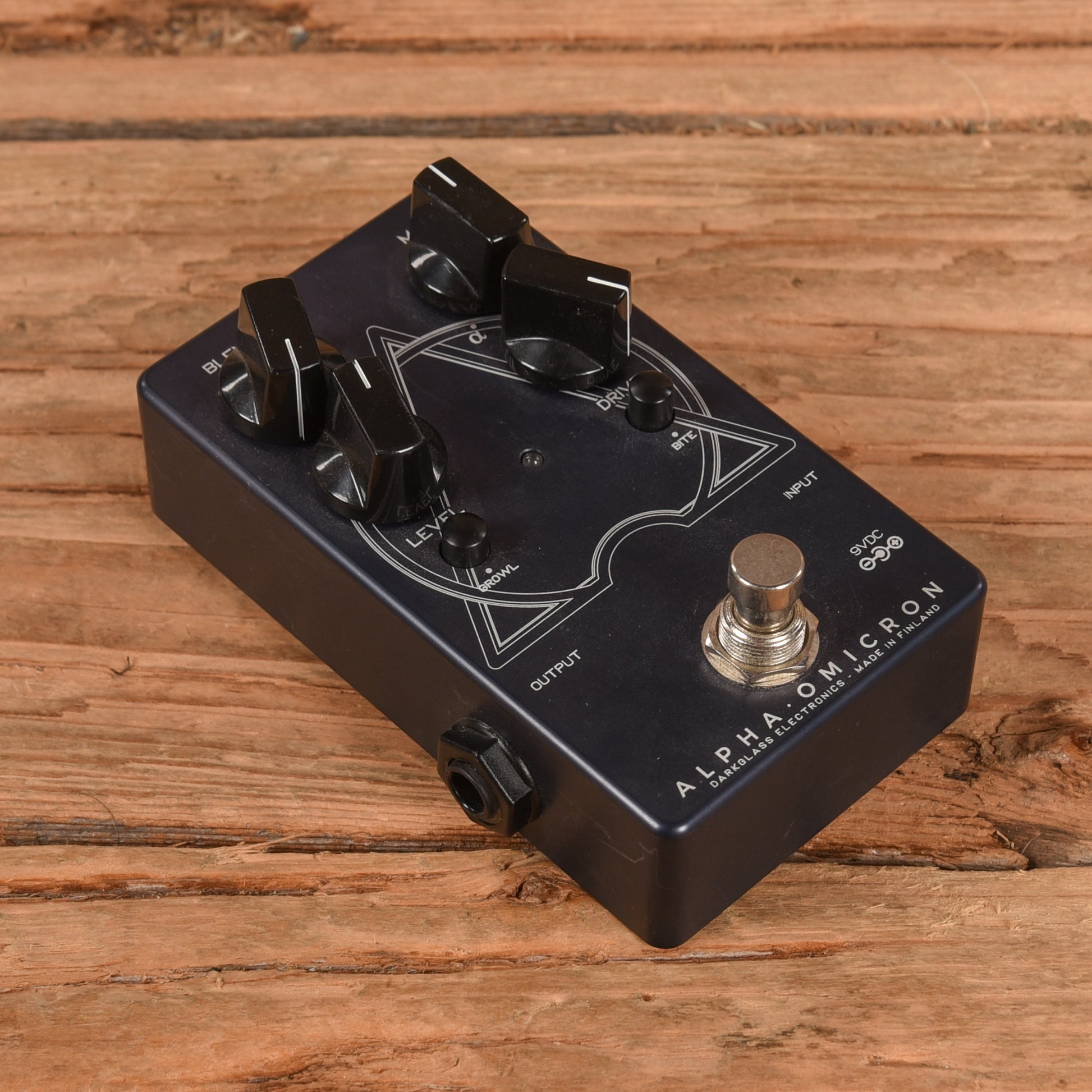 Darkglass Alpha Omnicron Effects and Pedals / Bass Pedals
