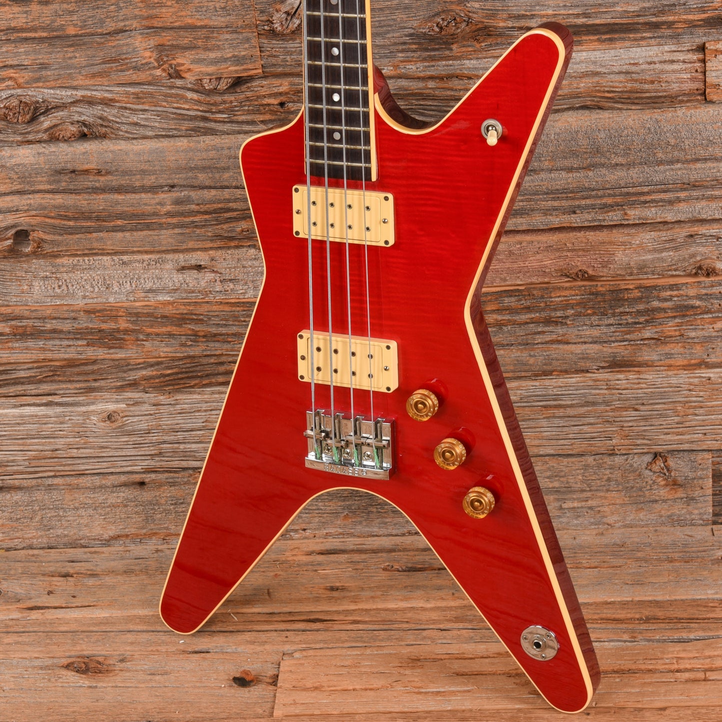 Dean Guitars ML Bass Cherry 1982 Bass Guitars / 4-String