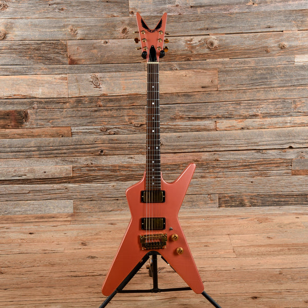 Dean Razorback Pink Dean Guitars Baby ML Pearlescent Pink 1982 – Chicago Music Exchange