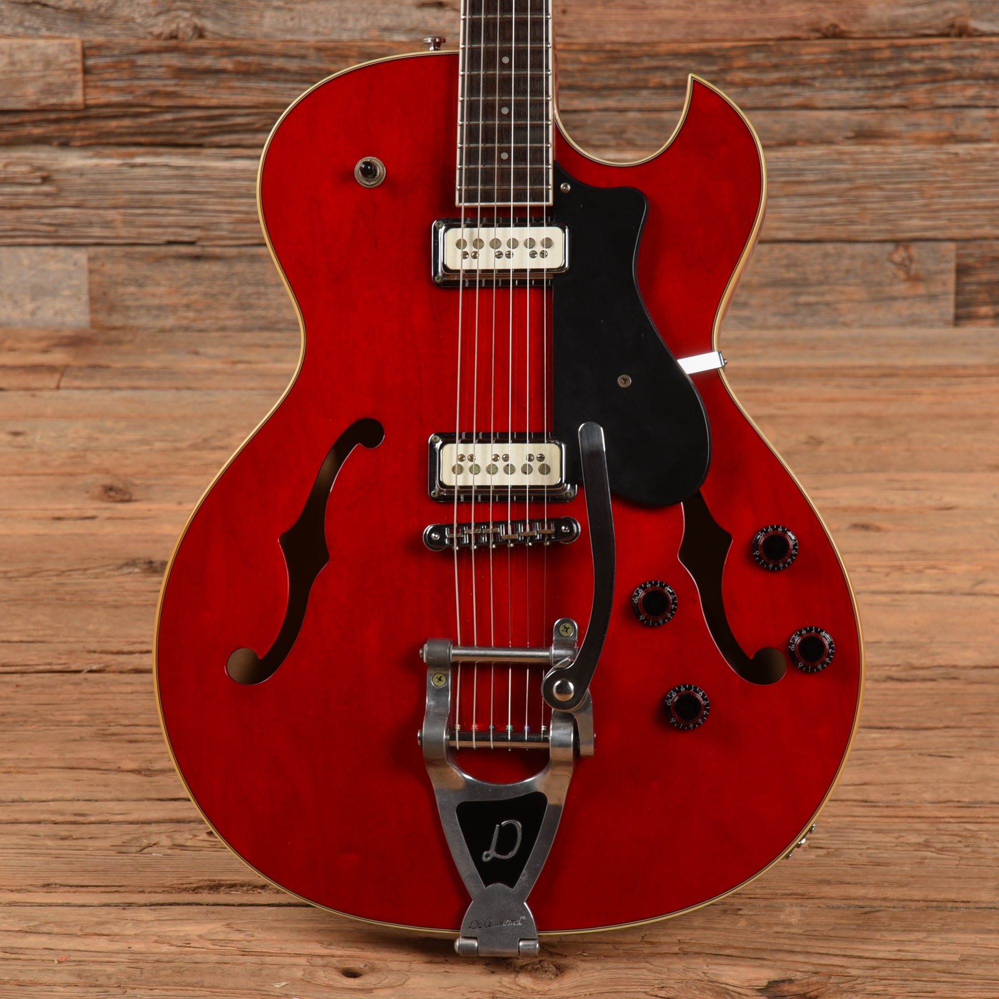 DeArmond Starfire Special Cherry – Chicago Music Exchange