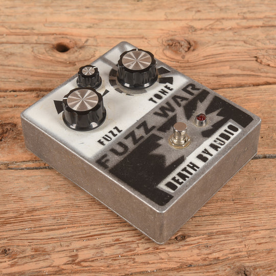 Death By Audio Fuzz War Effects and Pedals / Fuzz