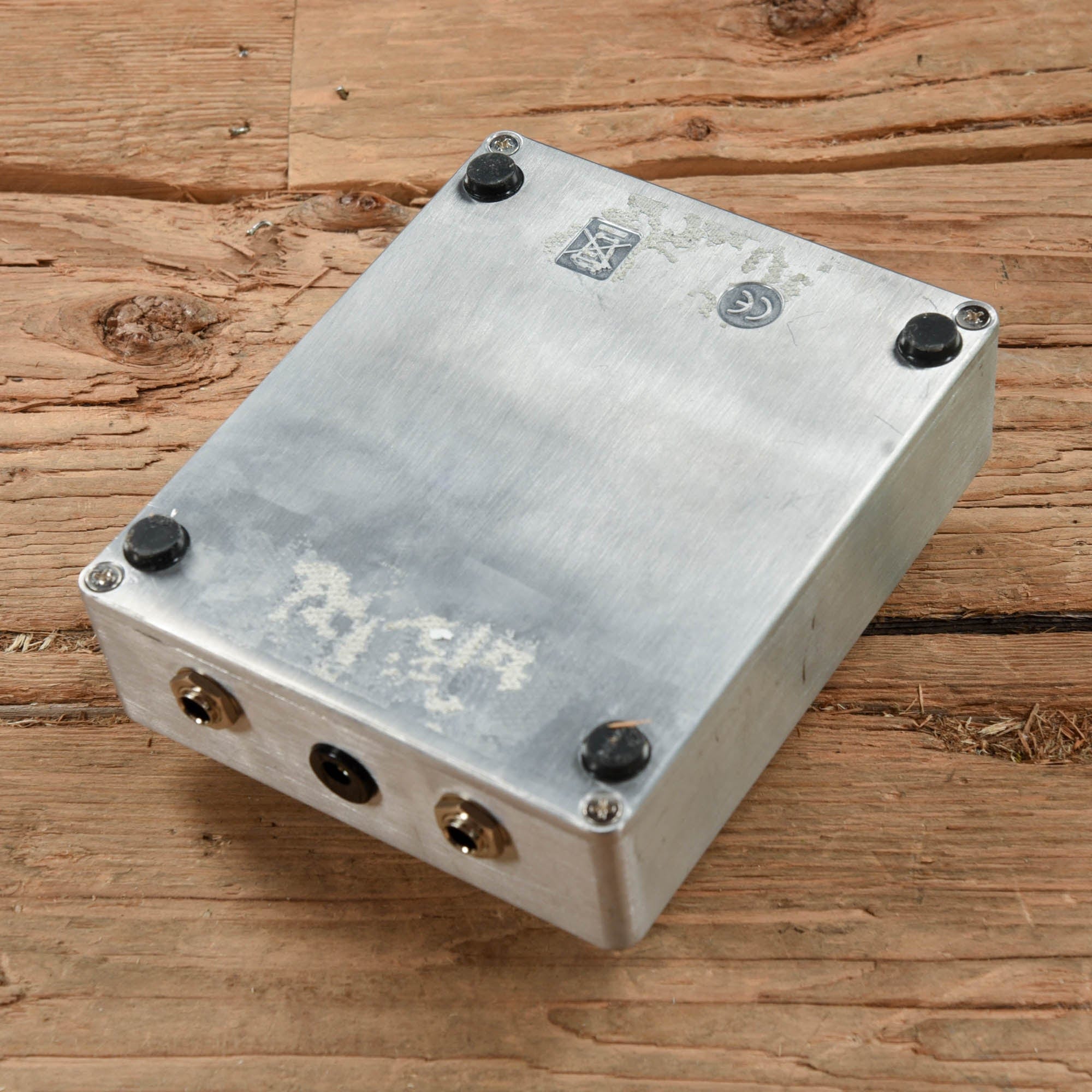 Death By Audio Fuzz War Effects and Pedals / Fuzz