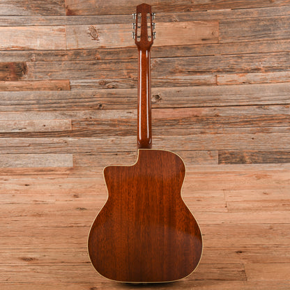 Dell'Arte Gypsy Jazz Guitar Natural Acoustic Guitars / Archtop