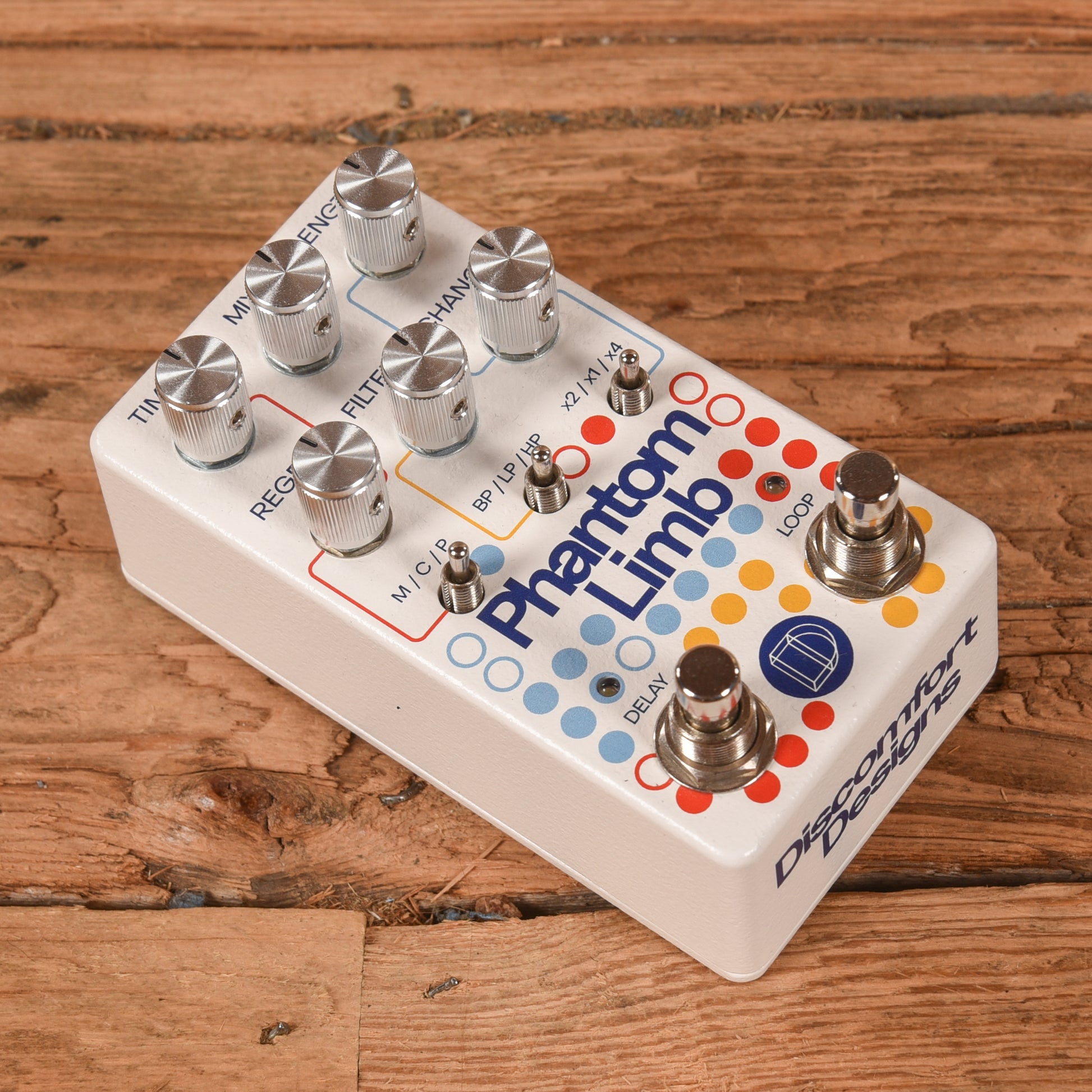 Discomfort Designs Phantom Limb Effects and Pedals / Multi-Effect Unit