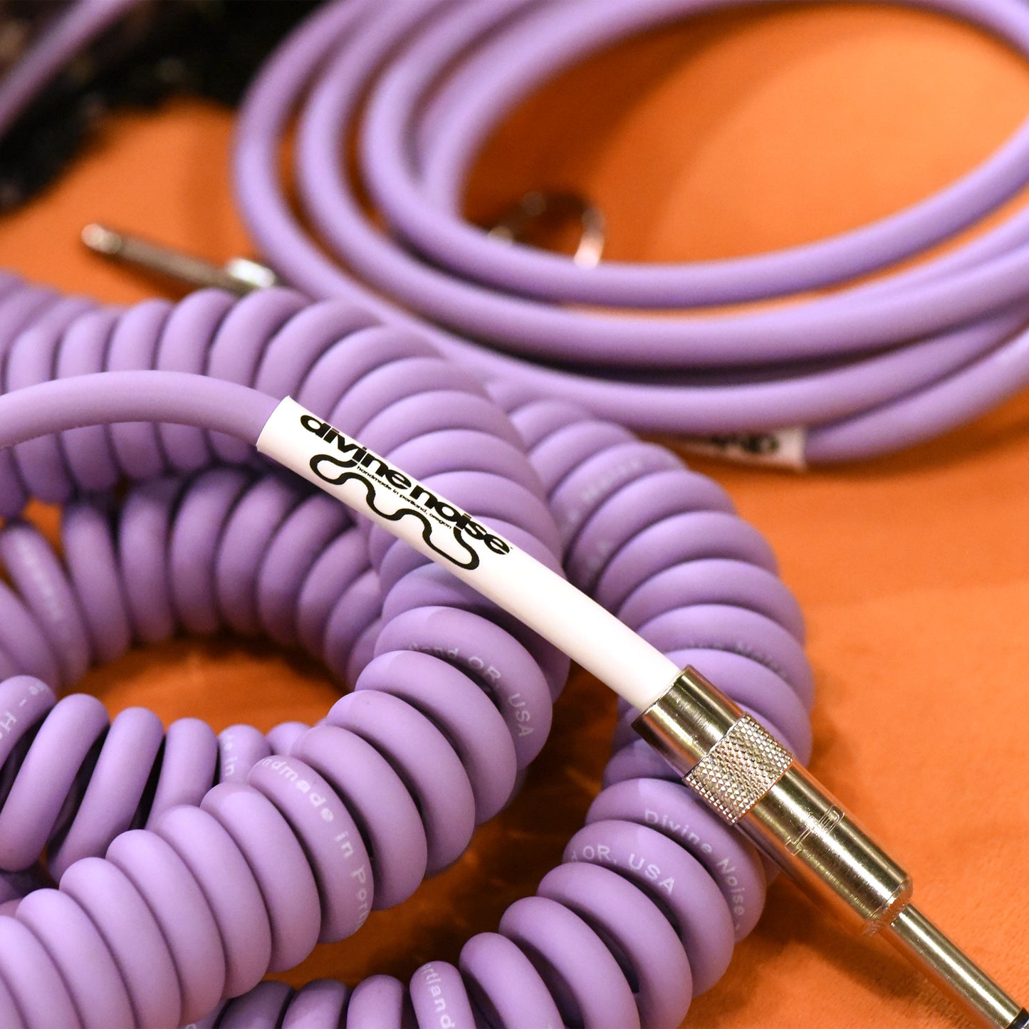 Divine Noise 50/50 Instrument Cable 30' Straight/Straight Lavender Haze Accessories / Cables