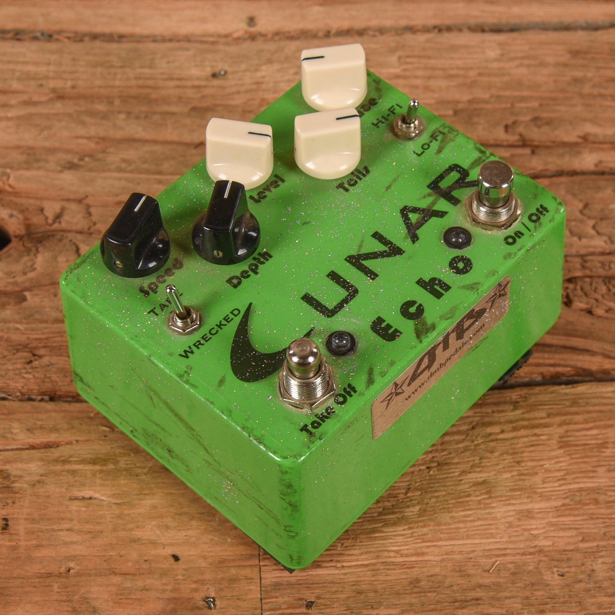 DMB Pedals Lunar Echo Effect Pedals
