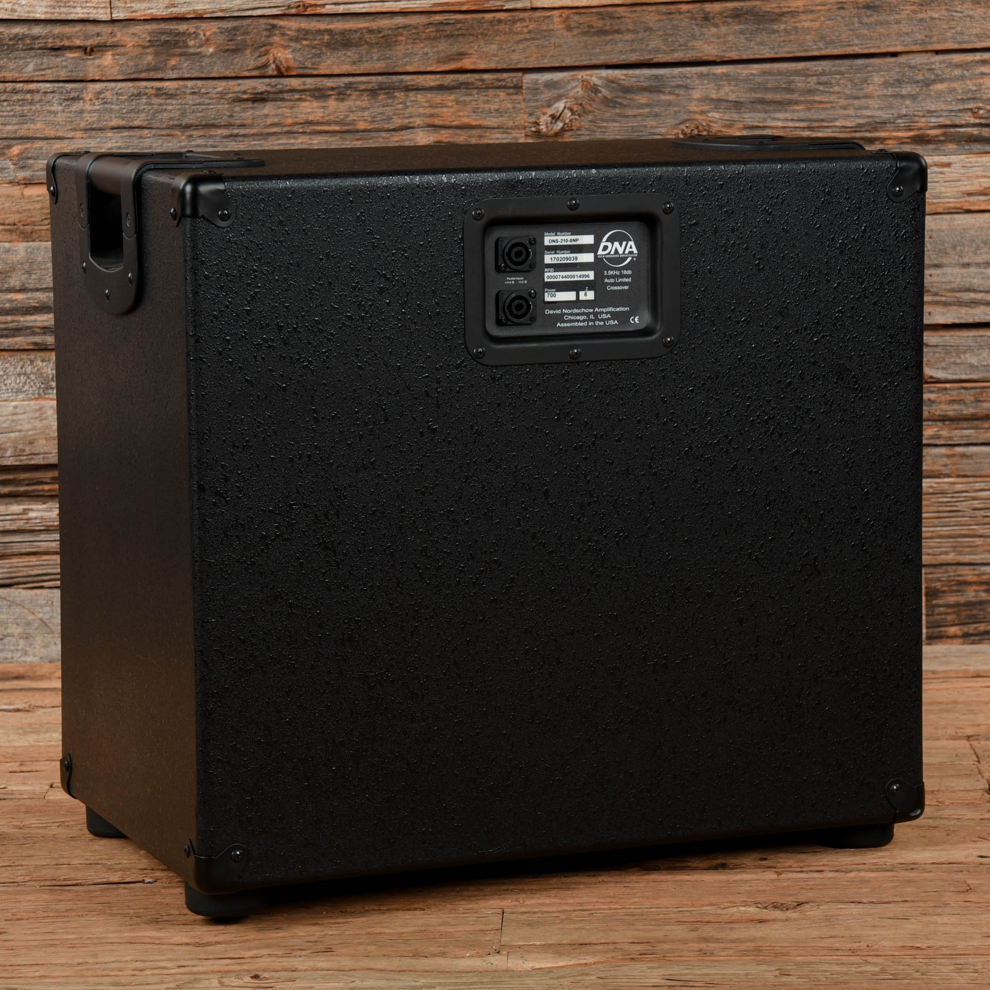 DNA Amps DNS-210 8 Ohm Bass Cabinet Amps / Bass Amps / Bass Cabinets
