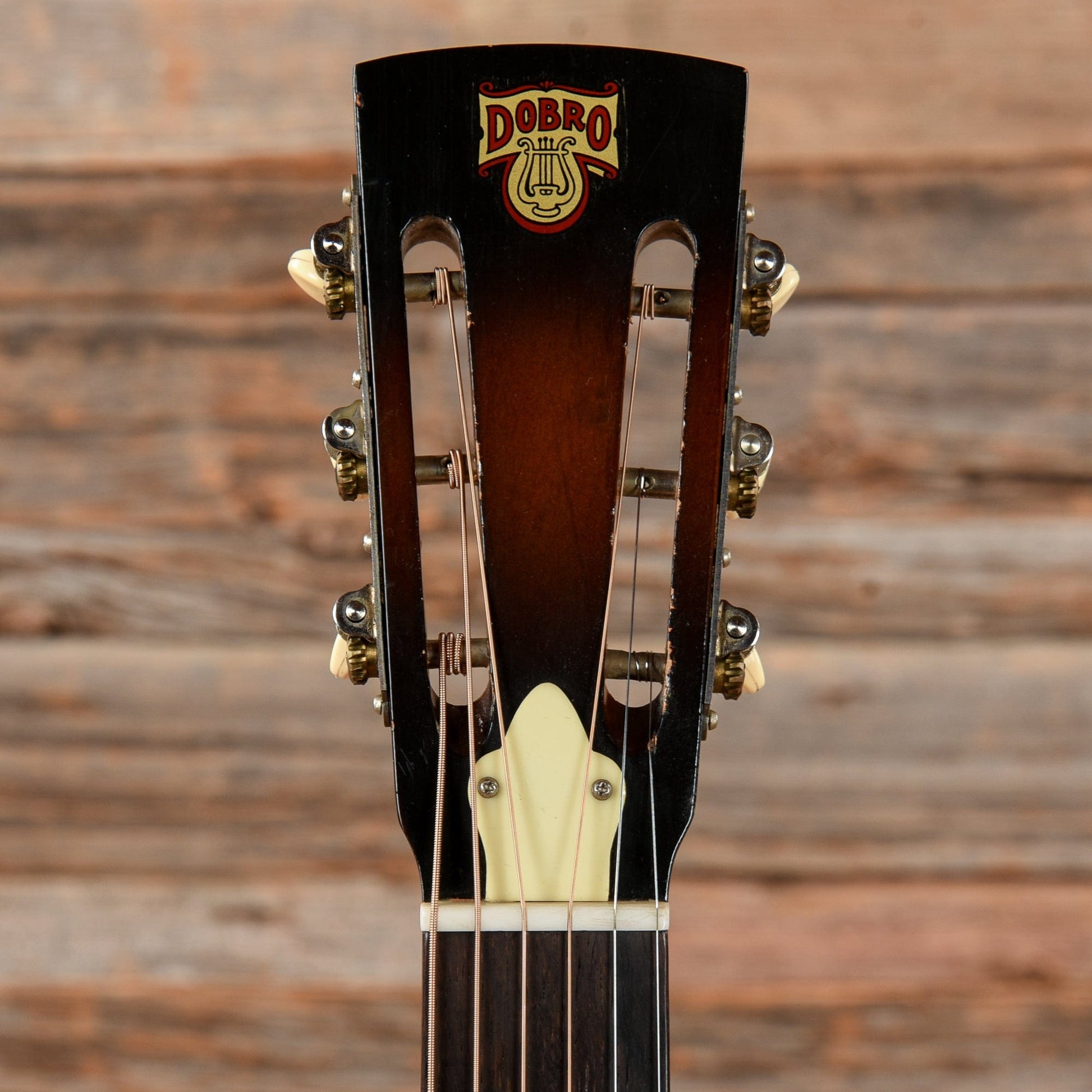 Dobro D60 Round Neck Sunburst 1972 Acoustic Guitars / Resonator