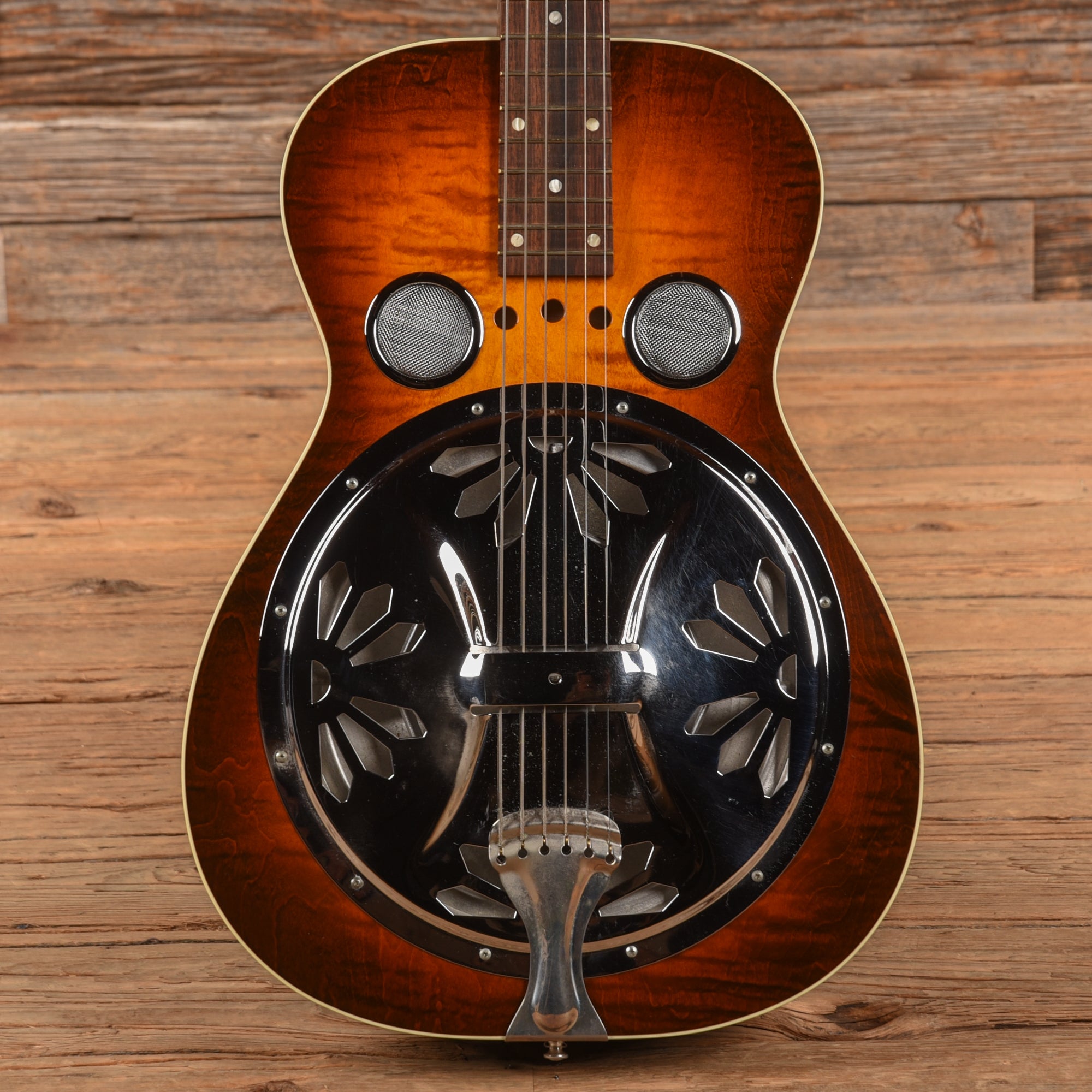 Dobro D60 Sunburst Acoustic Guitars / Resonator