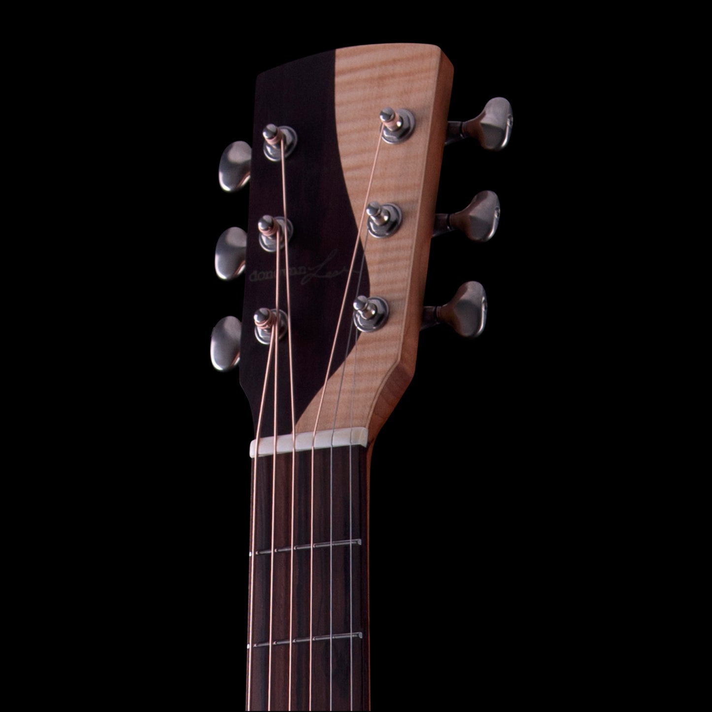 Donovan Leah Caroline Benchmark Cutaway Canadian Black Walnut/Sitka Spruce