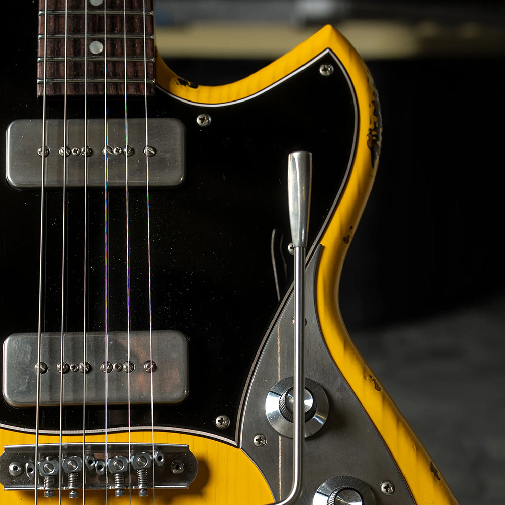 Novo Dealer Limited Serus J Vandalism Yellow Over '64 3-Tone Burst Medium Distress w/ Lollar P-90 Pickups Electric Guitars