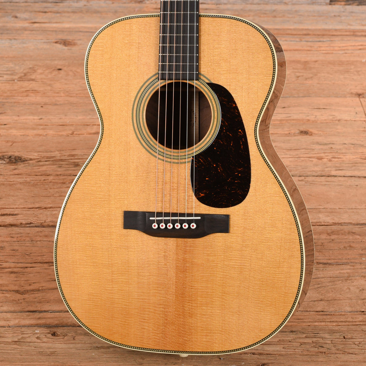 Martin Custom Shop 00-28 Style Grand Concert Sitka Spruce VTS/Wild Grain East Indian Rosewood Natural