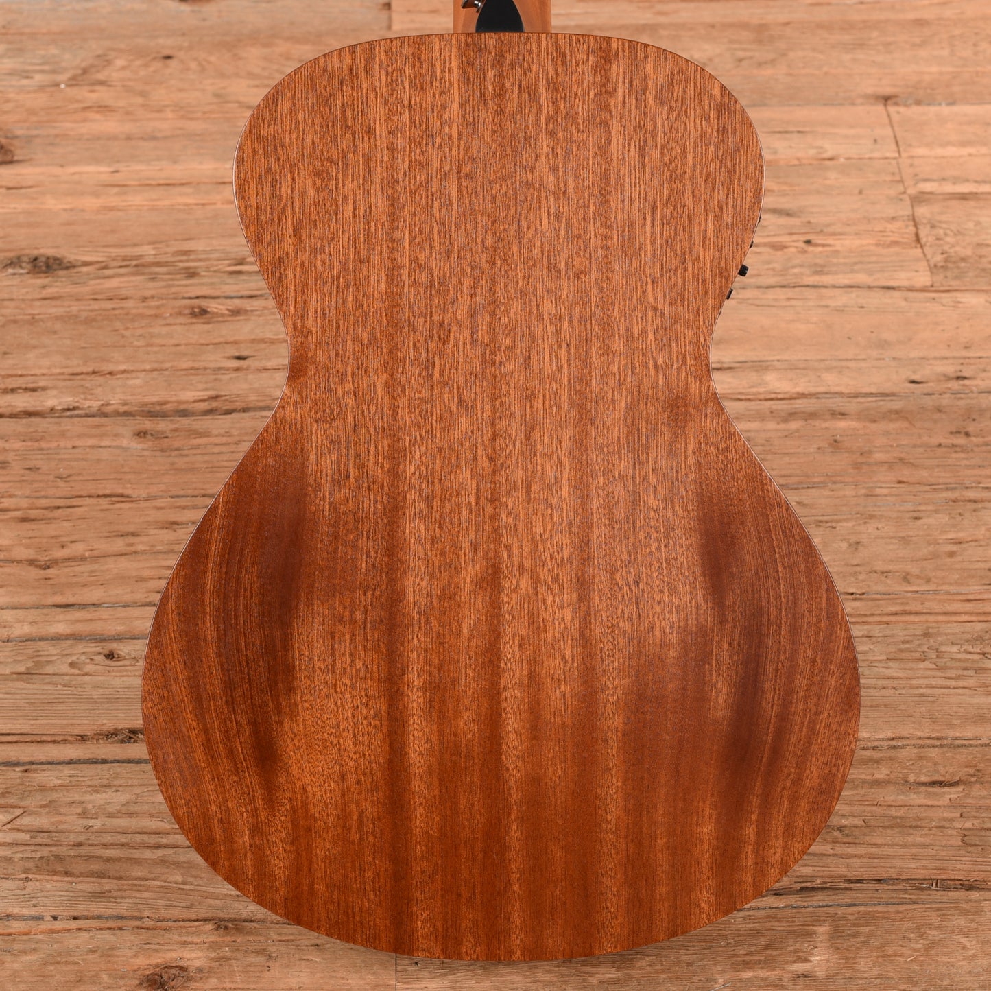 Taylor A12e Sitka/Sapele Grand Concert Natural 2017