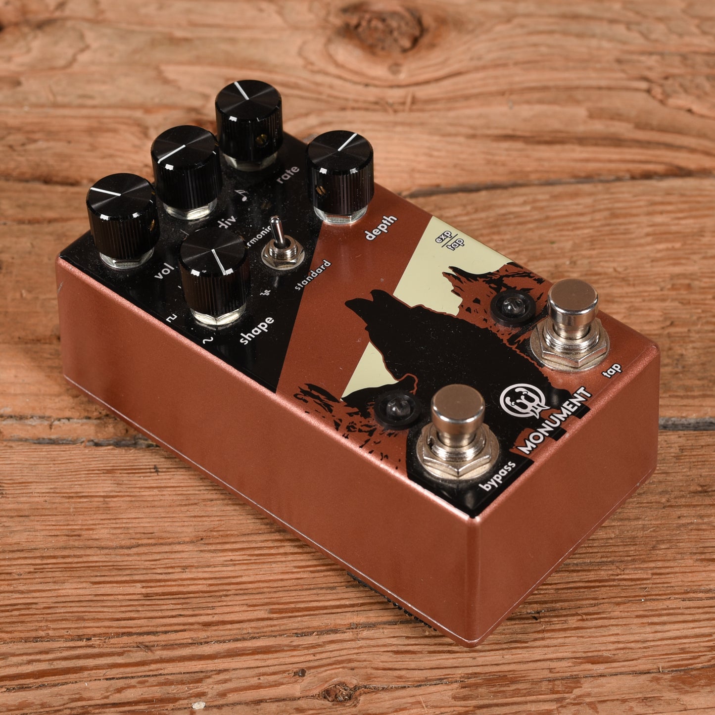 Walrus Monument Harmonic Tap Tremolo V2
