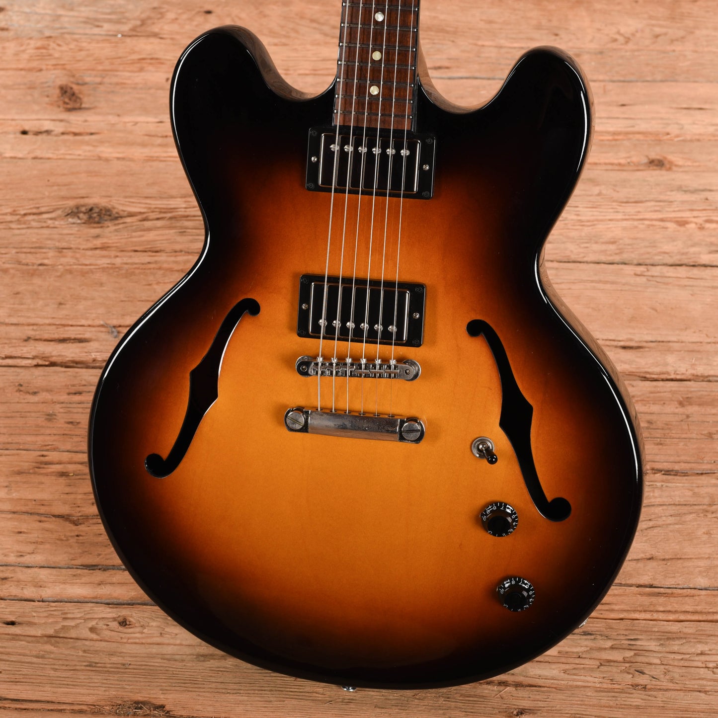 Gibson ES-335 Studio Sunburst 2014