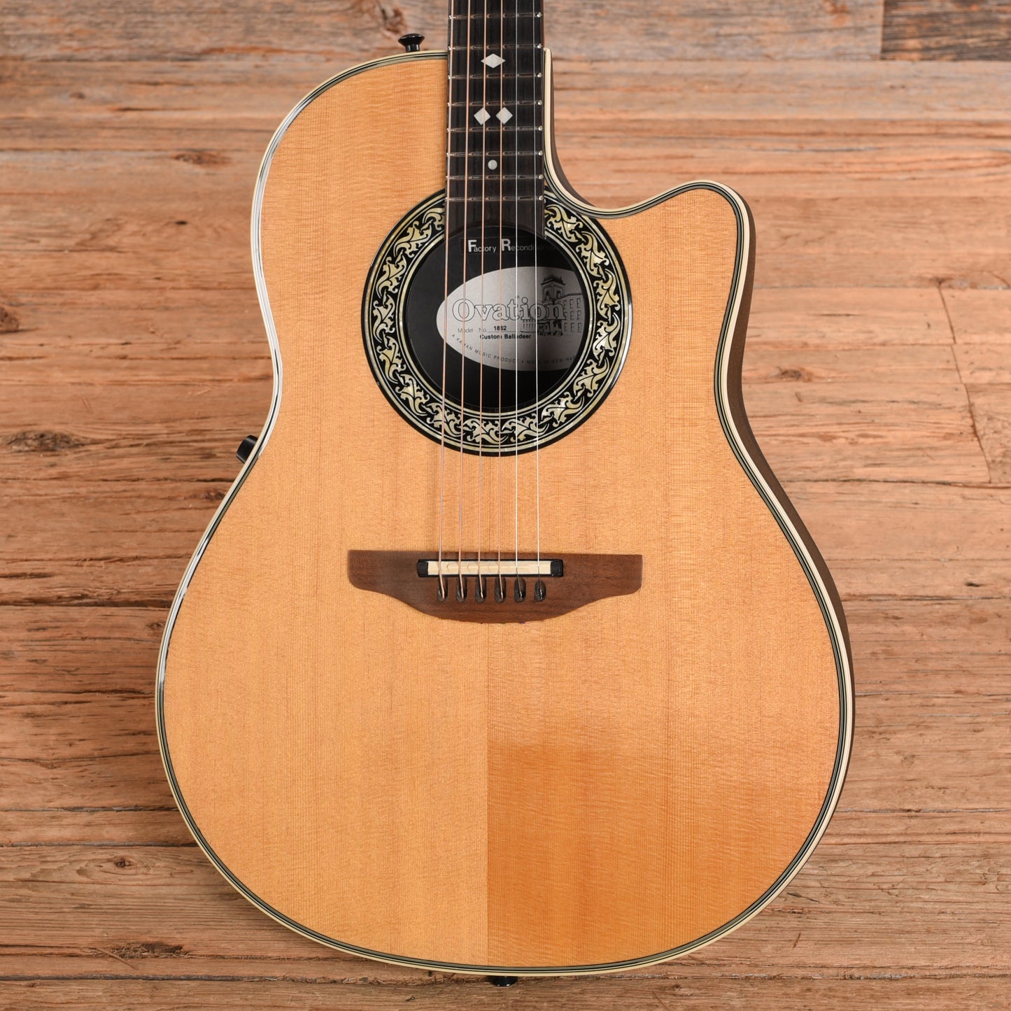Ovation 1862 Custom Balladeer Natural