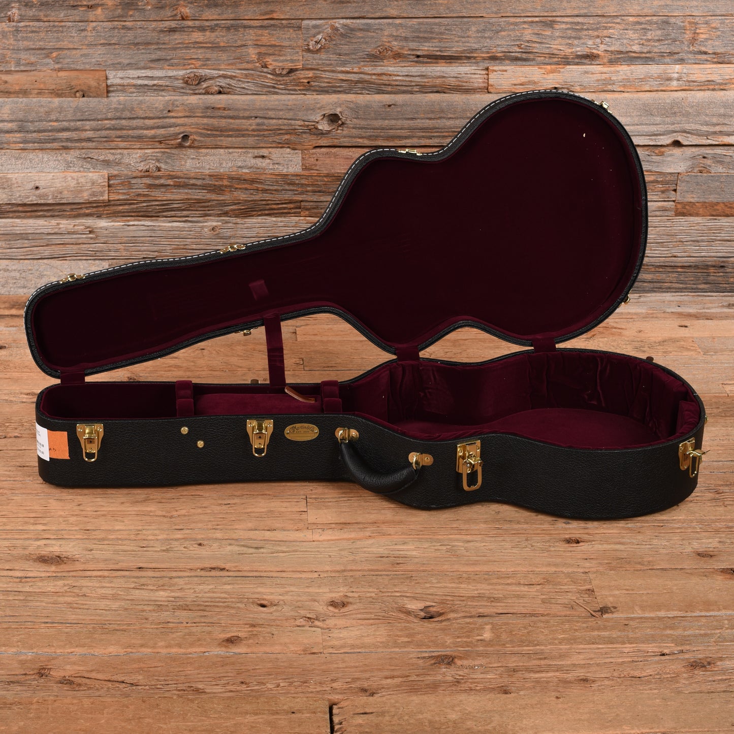 Martin J-40 Natural 2024