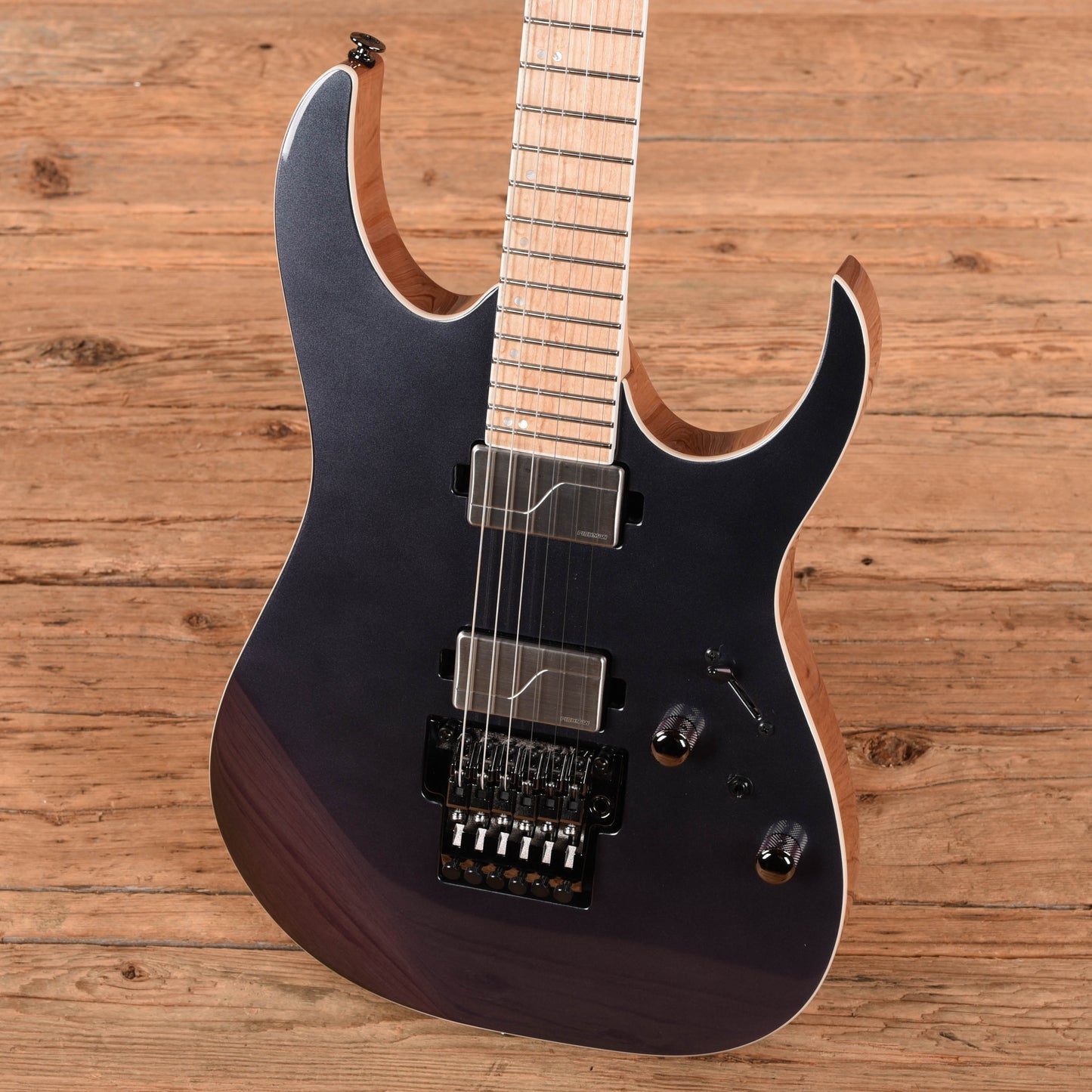 Ibanez RG5120M Prestige Polar Lights 2022
