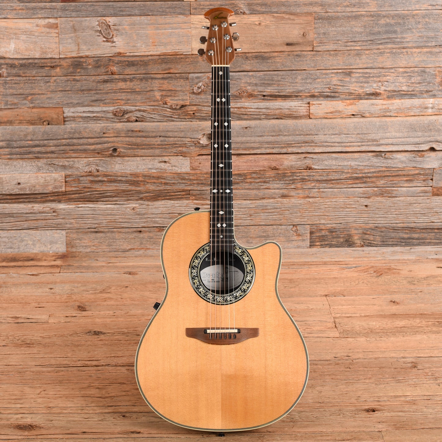 Ovation 1862 Custom Balladeer Natural