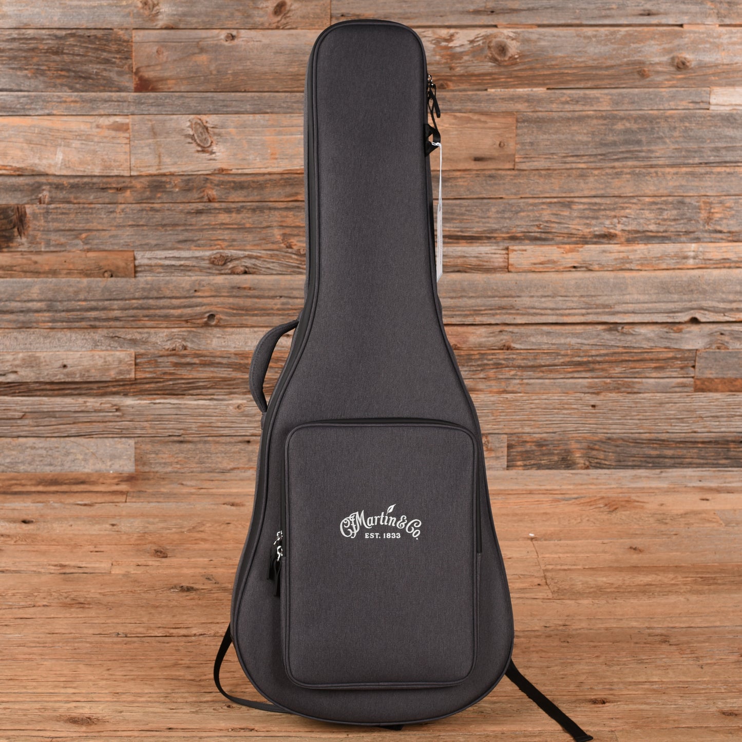 Martin Dealer Select Road Series OM-10E Natural 2025