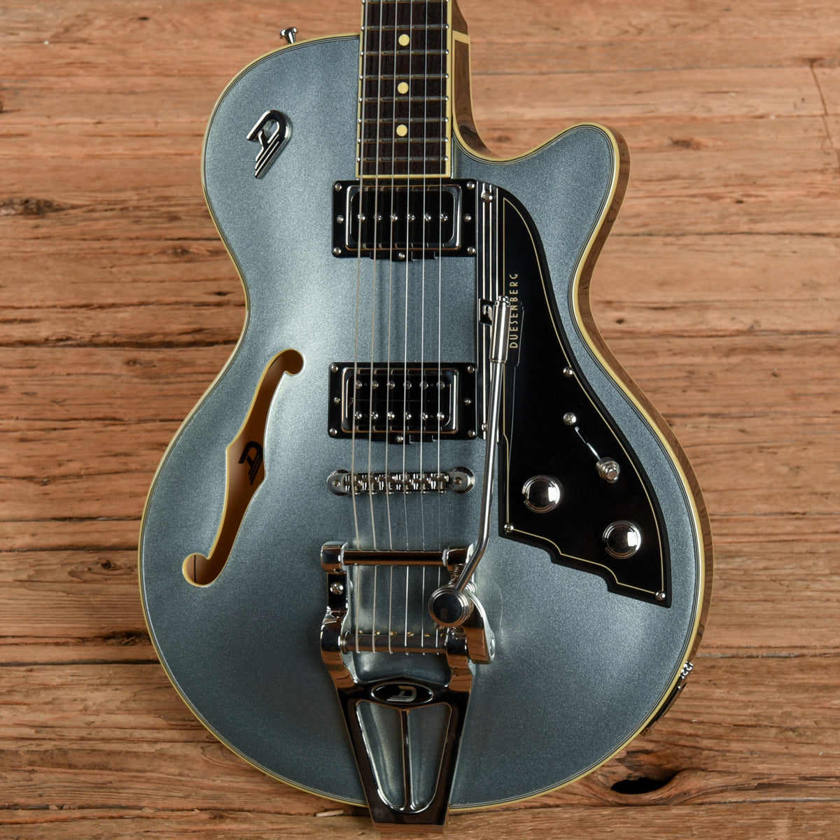 Duesenberg Starplayer TV Avalon Blue Electric Guitars