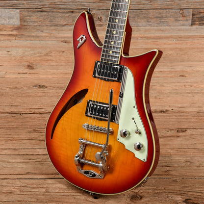 Duesenberg Double Cat Sunburst 2016 Electric Guitars / Semi-Hollow