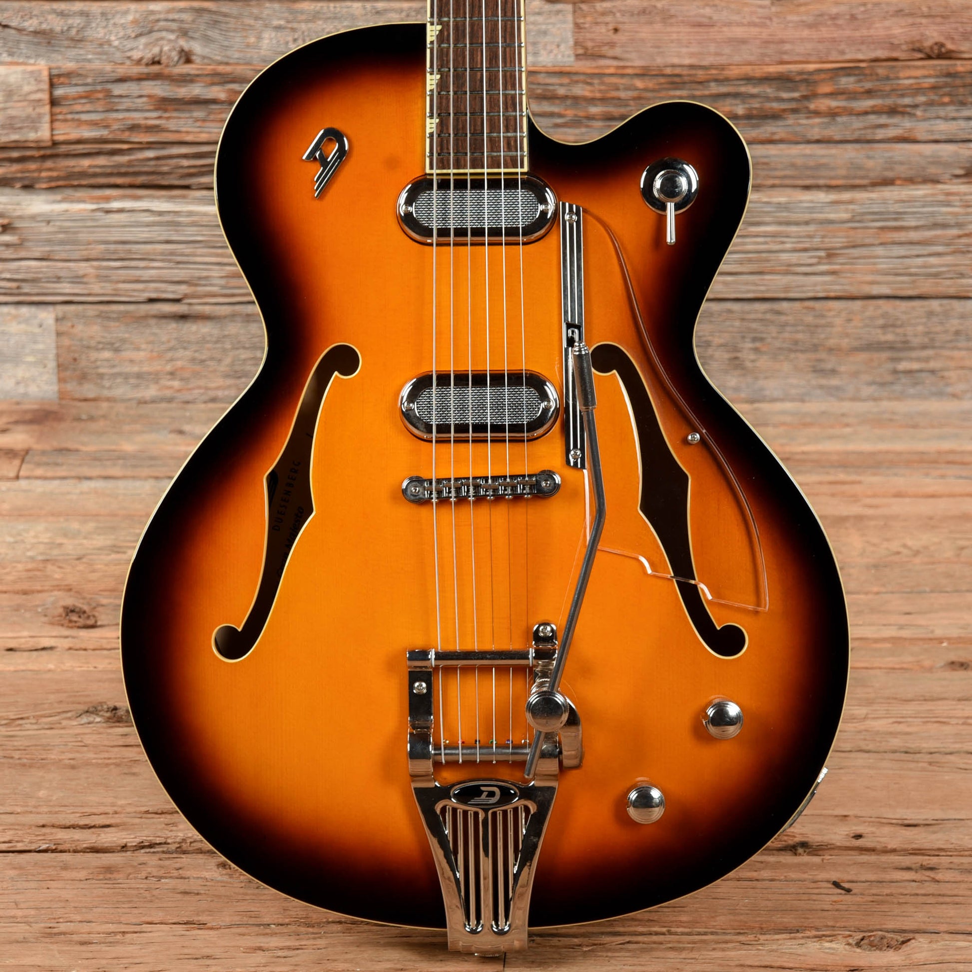 Duesenberg Gran Majesto Singlecut Sunburst Electric Guitars / Semi-Hollow
