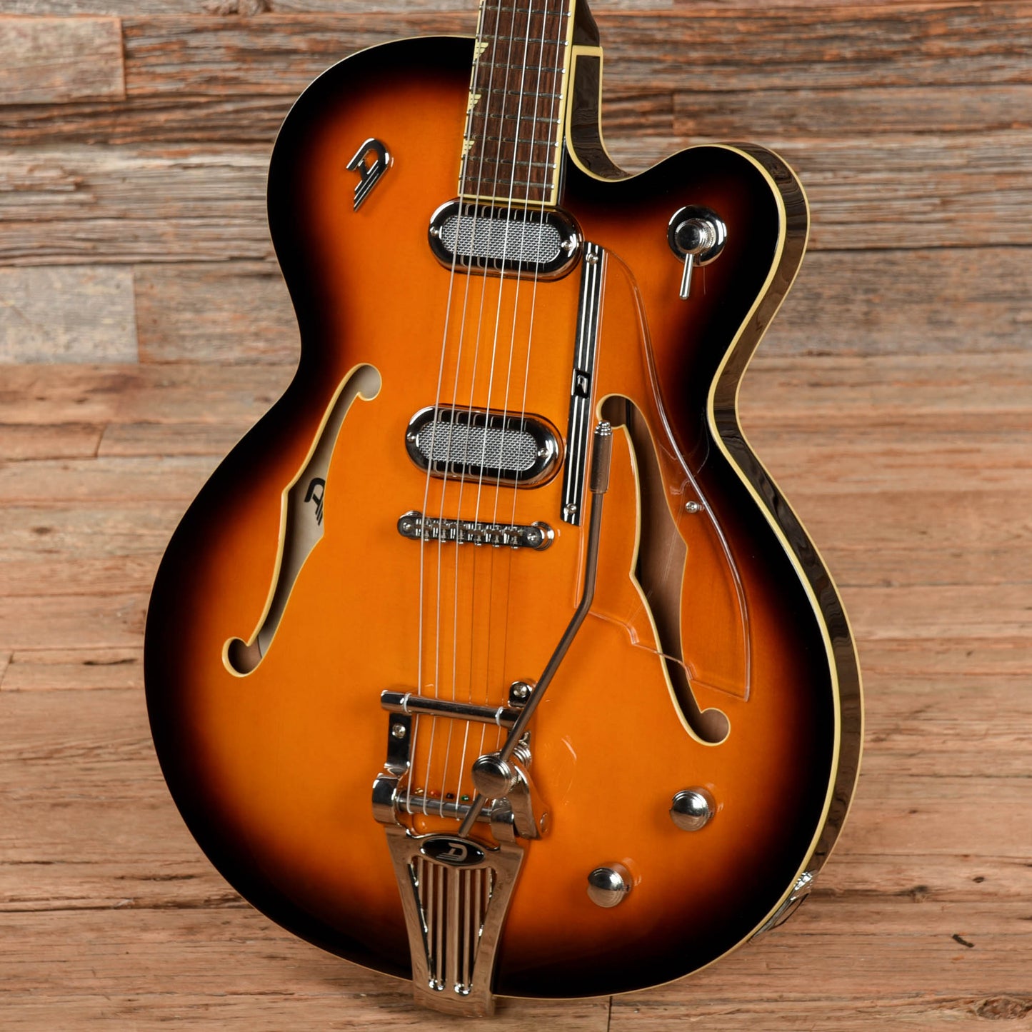 Duesenberg Gran Majesto Singlecut Sunburst Electric Guitars / Semi-Hollow