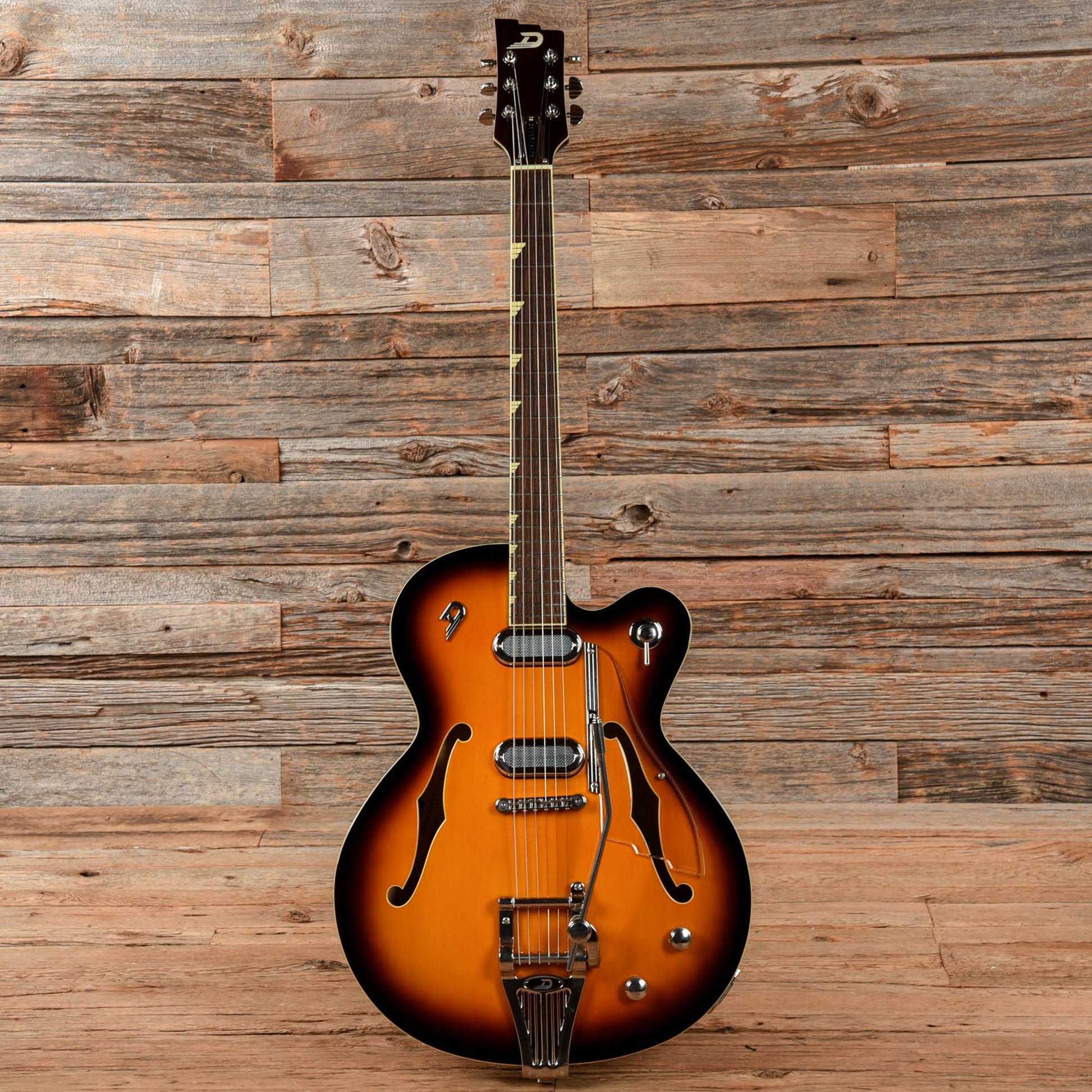 Duesenberg Gran Majesto Singlecut Sunburst Electric Guitars / Semi-Hollow
